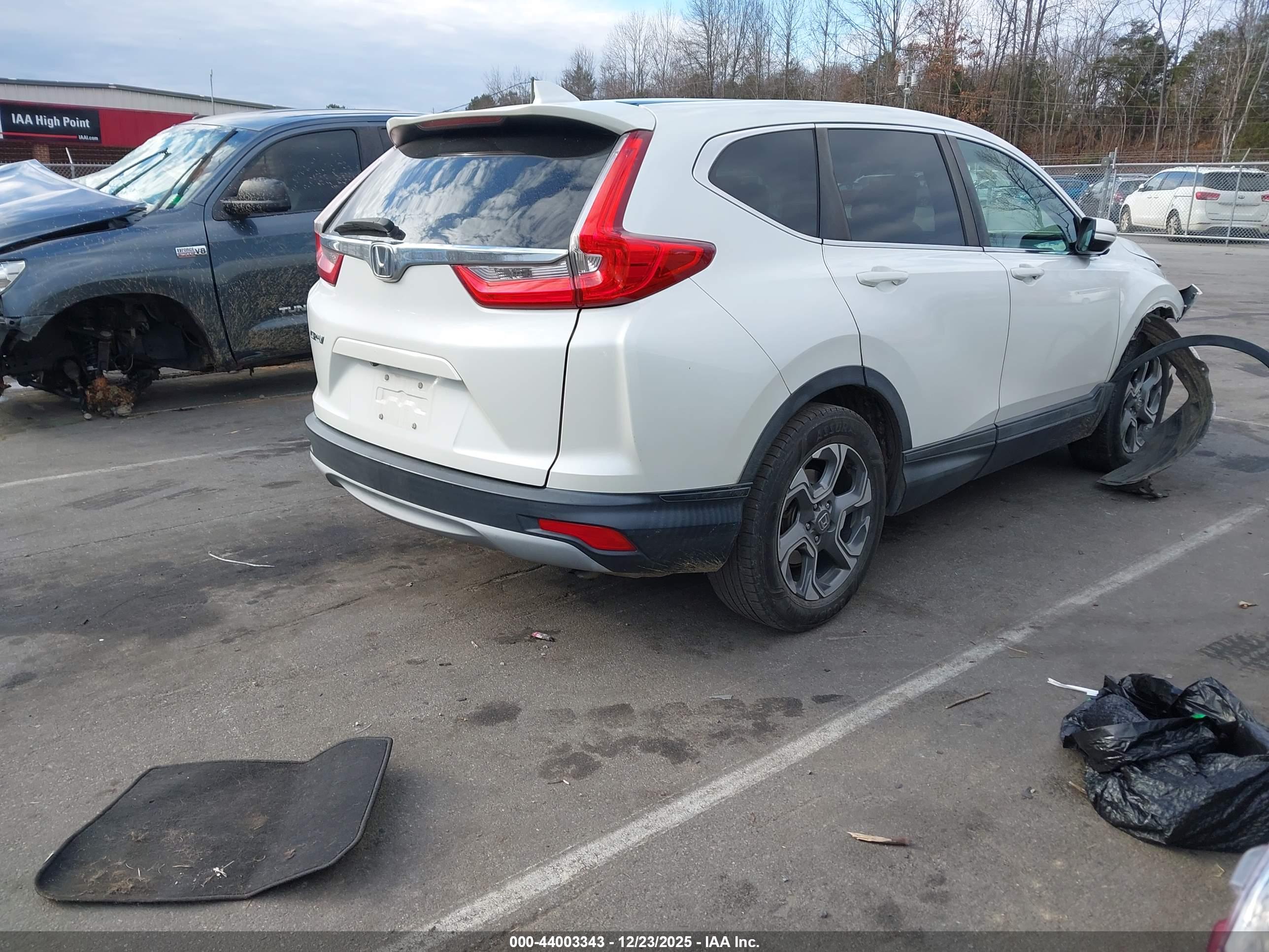 HONDA CR-V image 4