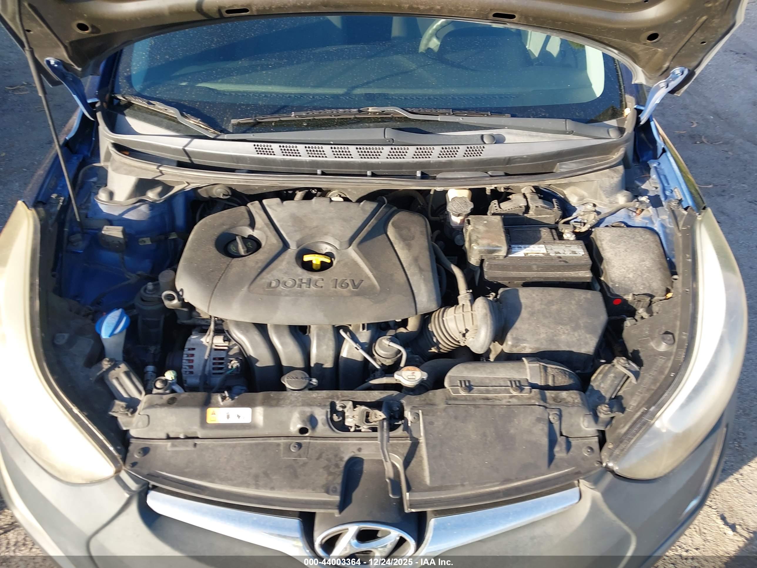 HYUNDAI ELANTRA image 10