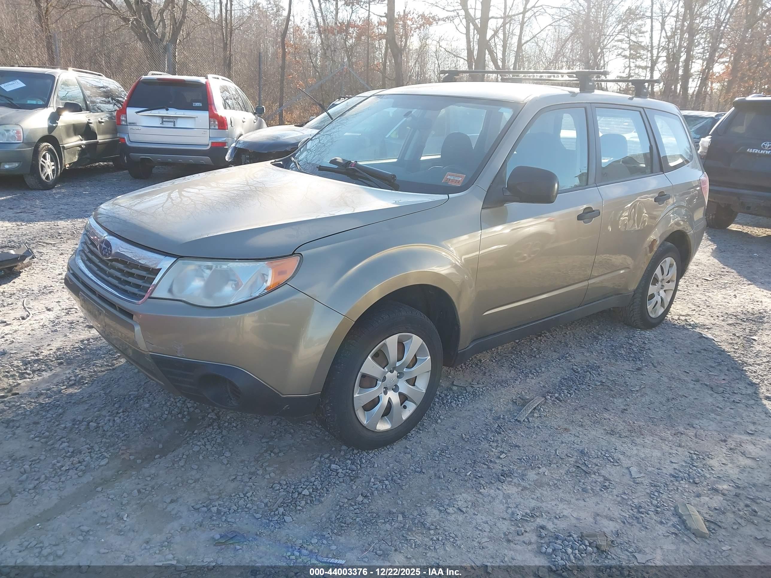 SUBARU FORESTER image 2