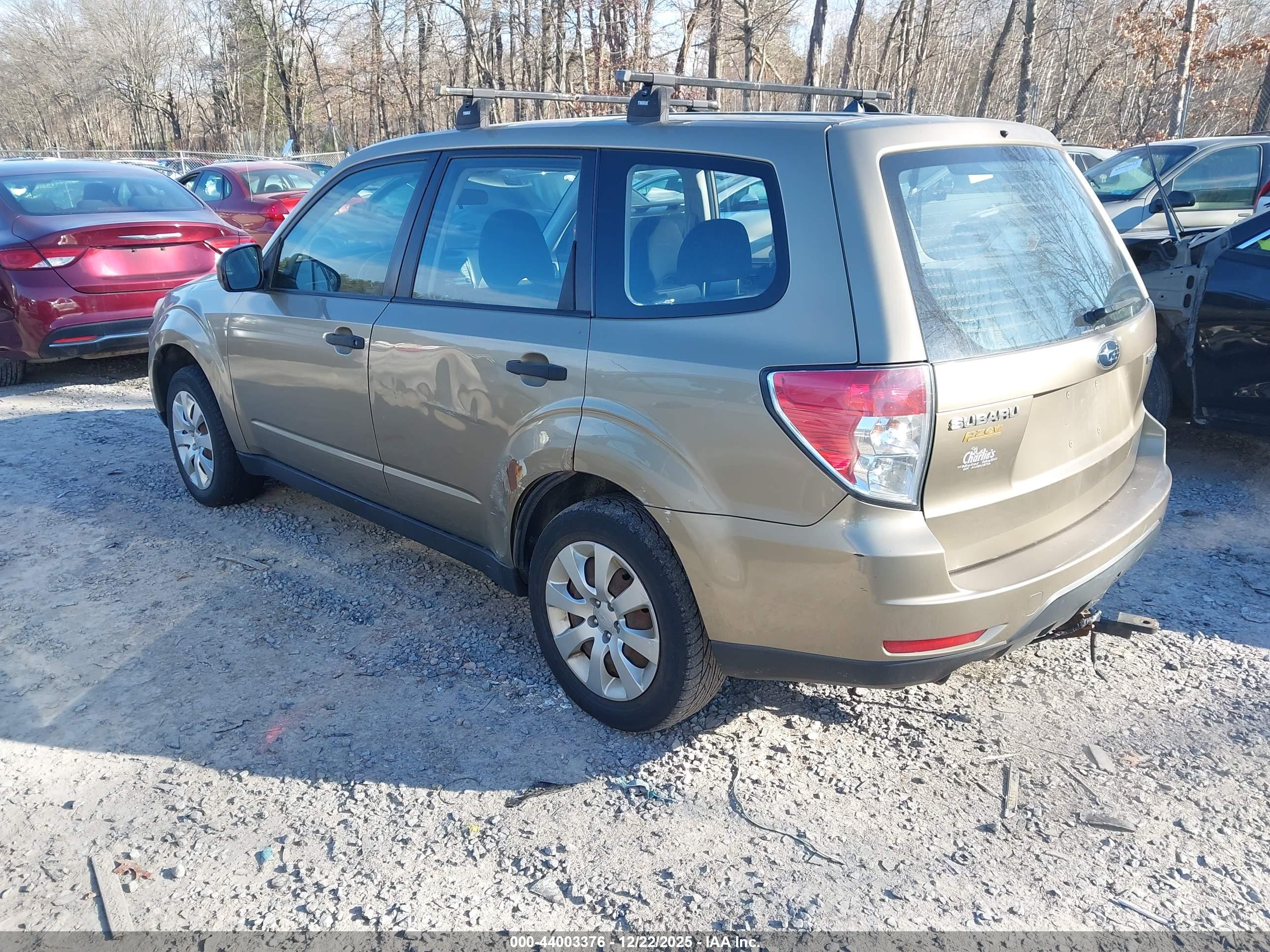 SUBARU FORESTER image 3