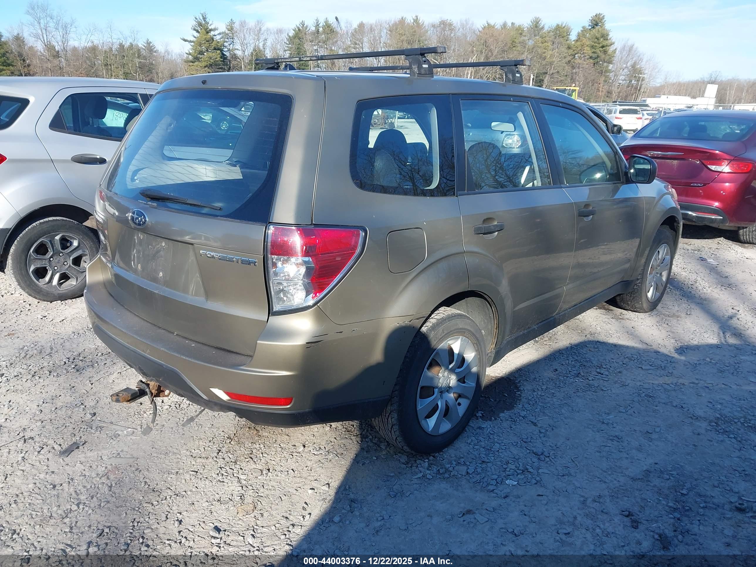 SUBARU FORESTER image 4