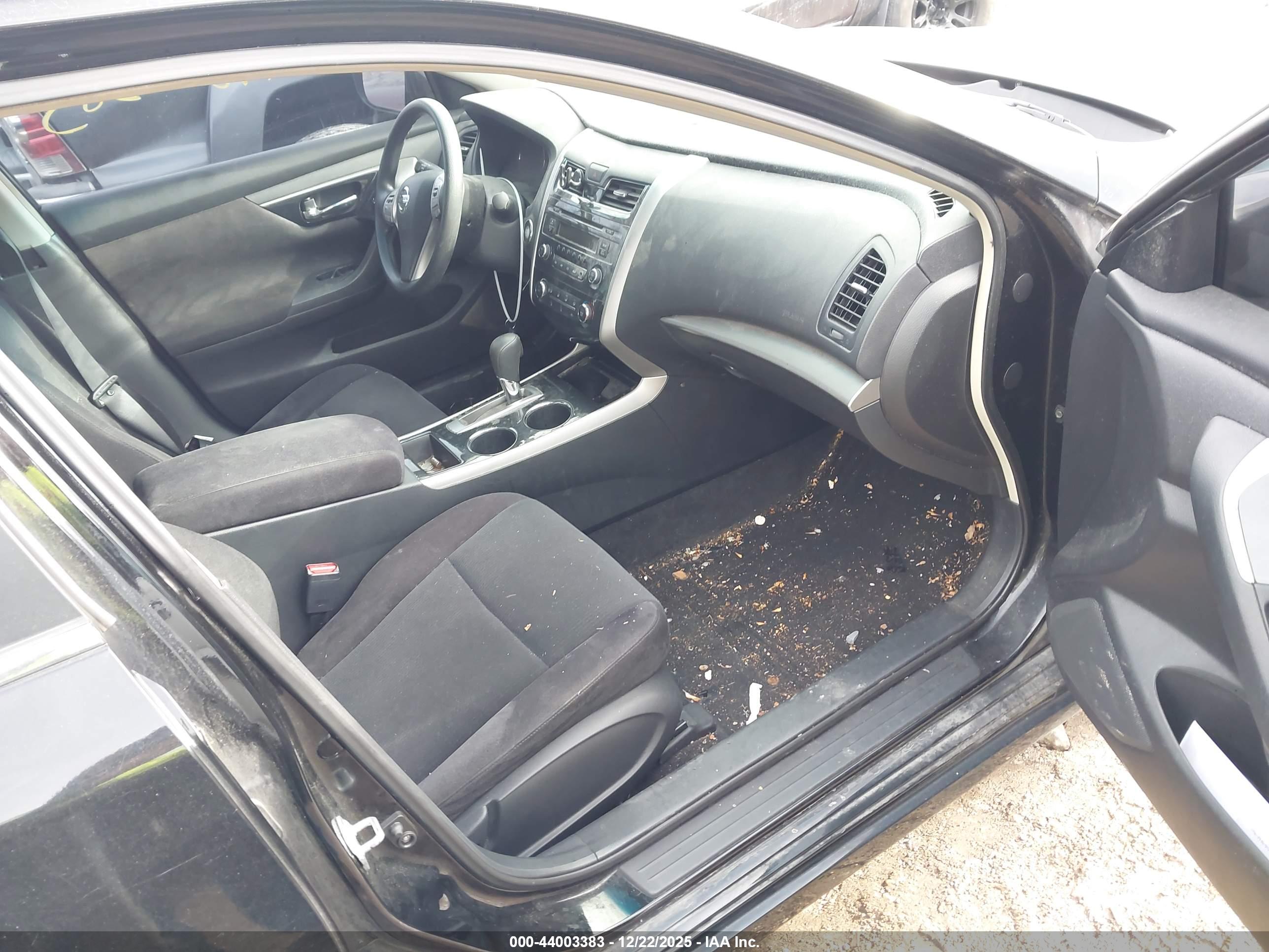 NISSAN ALTIMA image 5