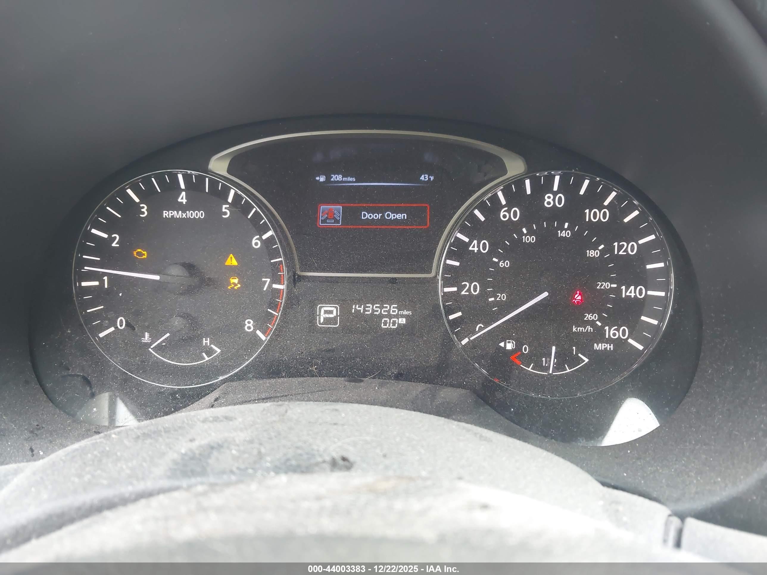 NISSAN ALTIMA image 7
