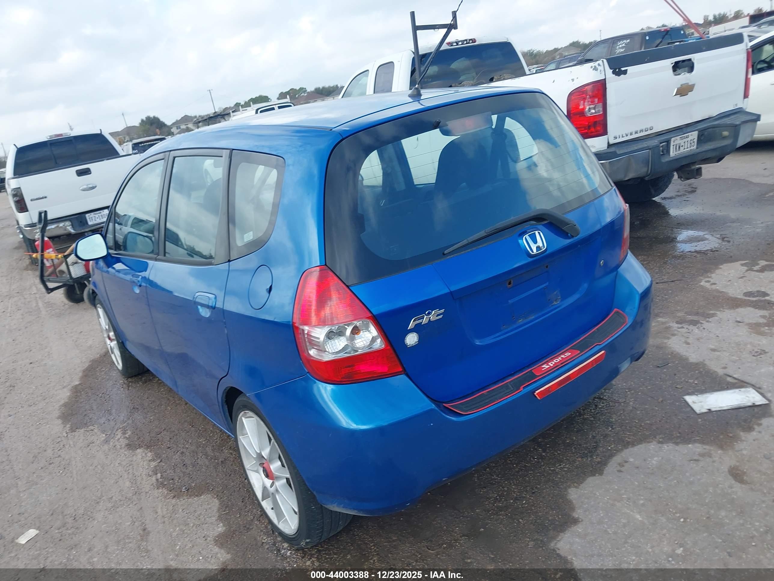 HONDA FIT image 3