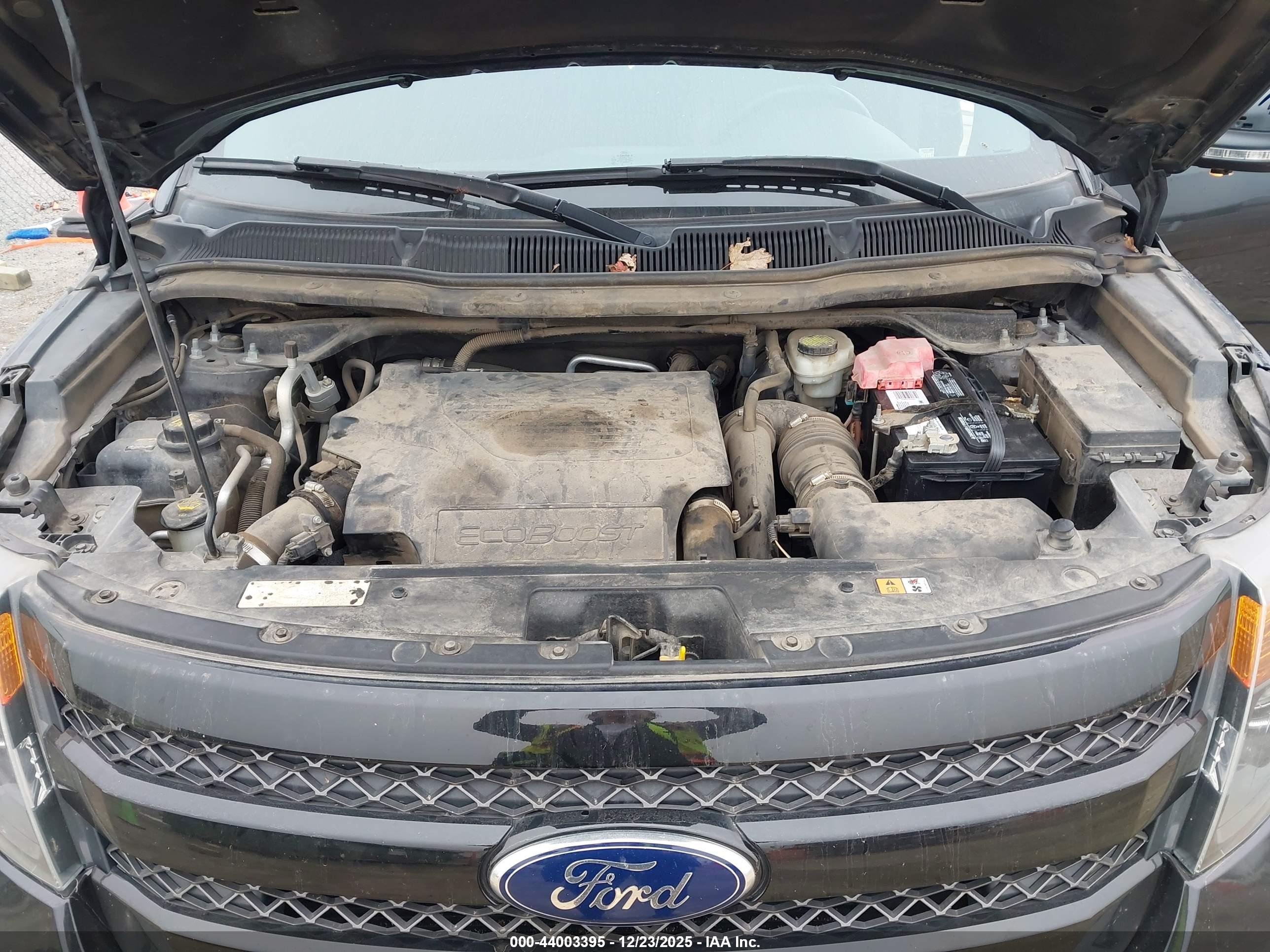 FORD EXPLORER image 10