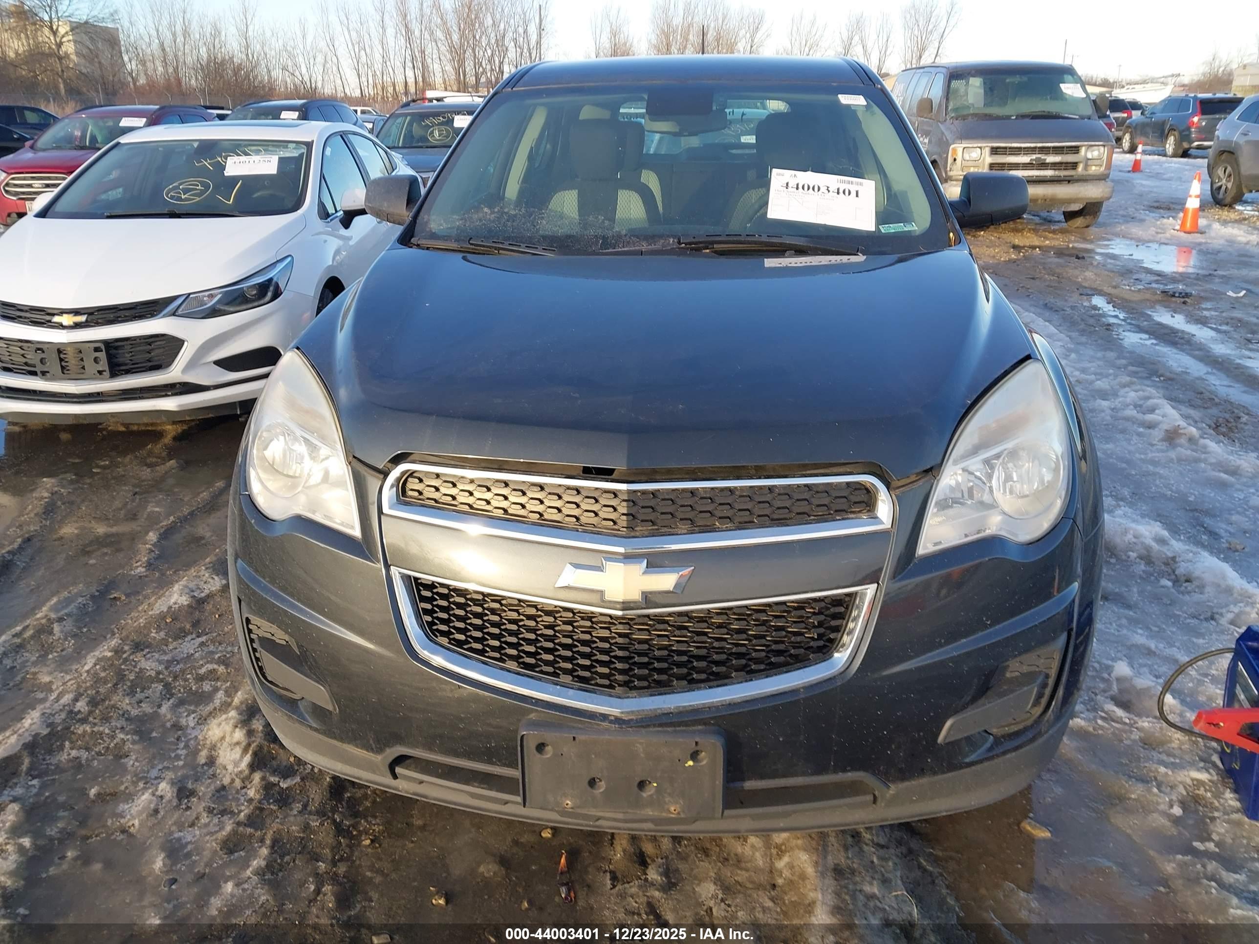 CHEVROLET EQUINOX image 6