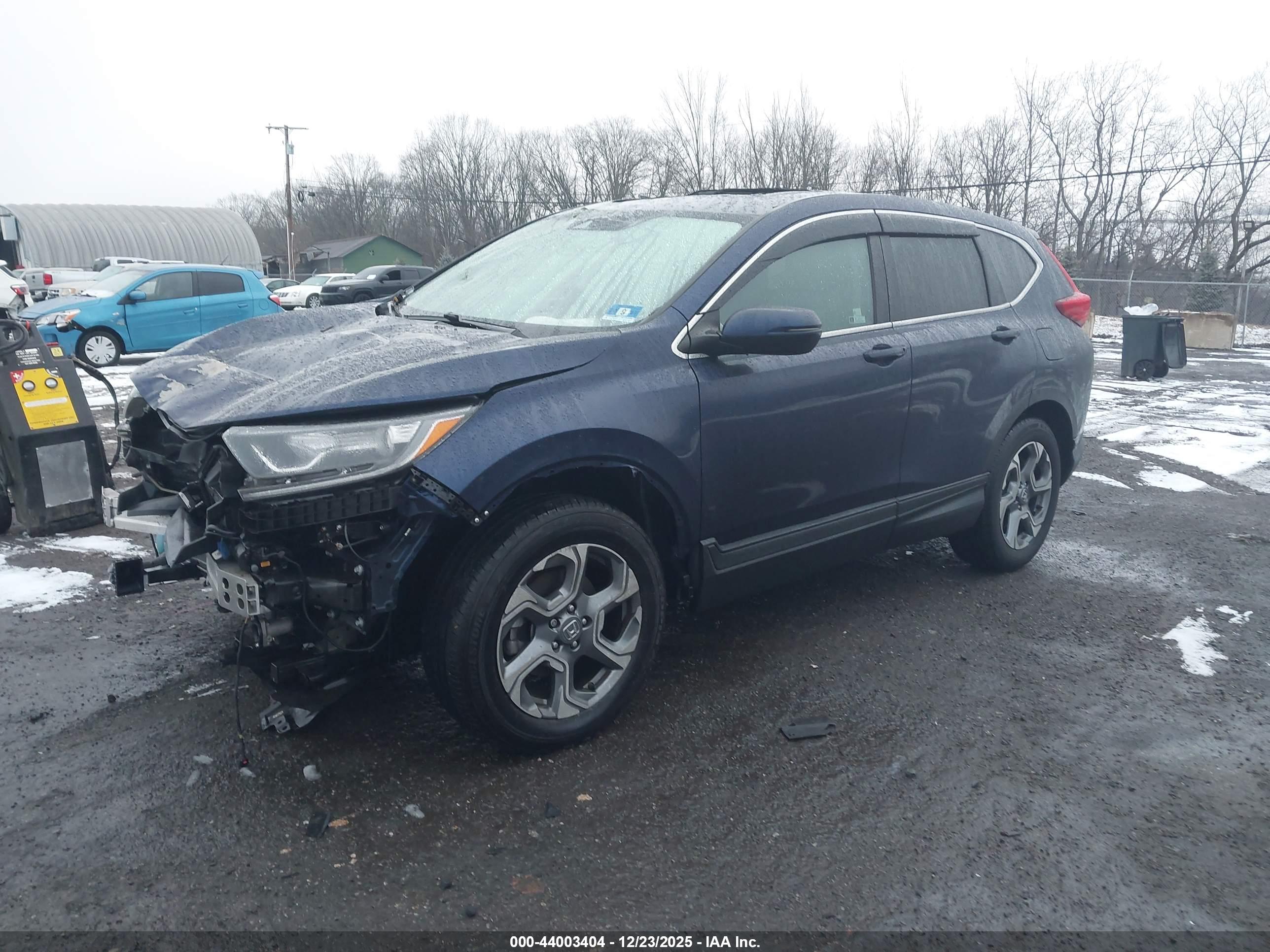 HONDA CR-V image 2