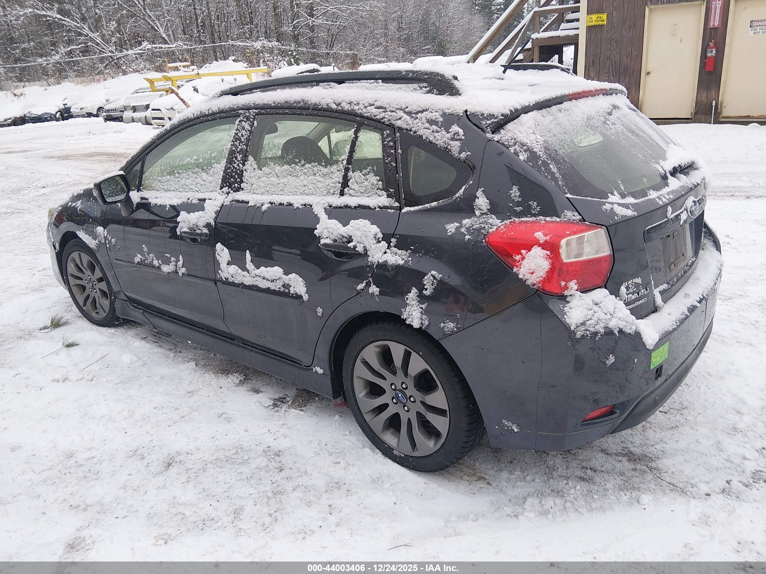 SUBARU IMPREZA image 3
