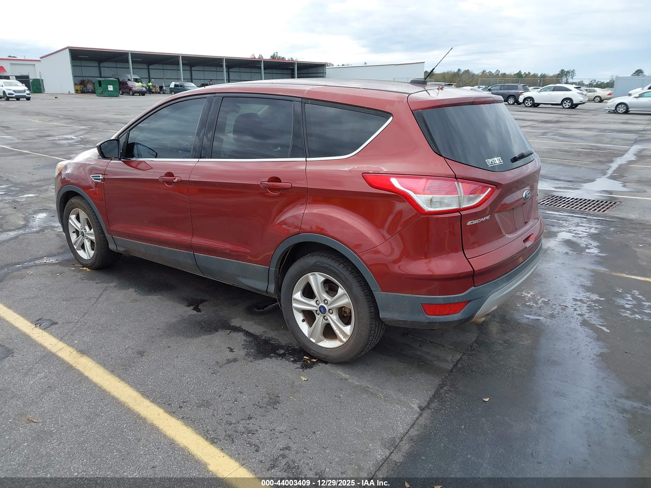 FORD ESCAPE image 3