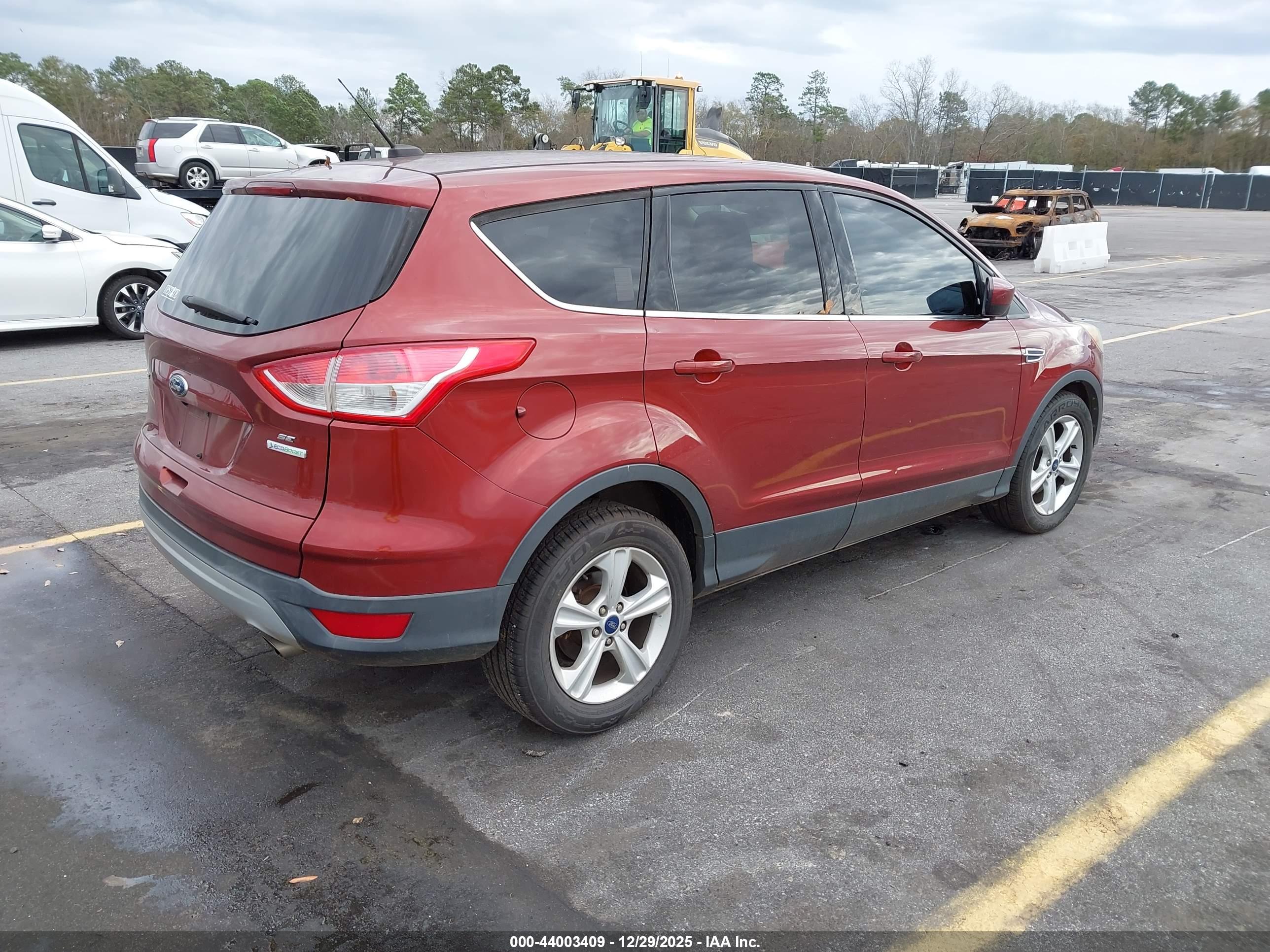 FORD ESCAPE image 4