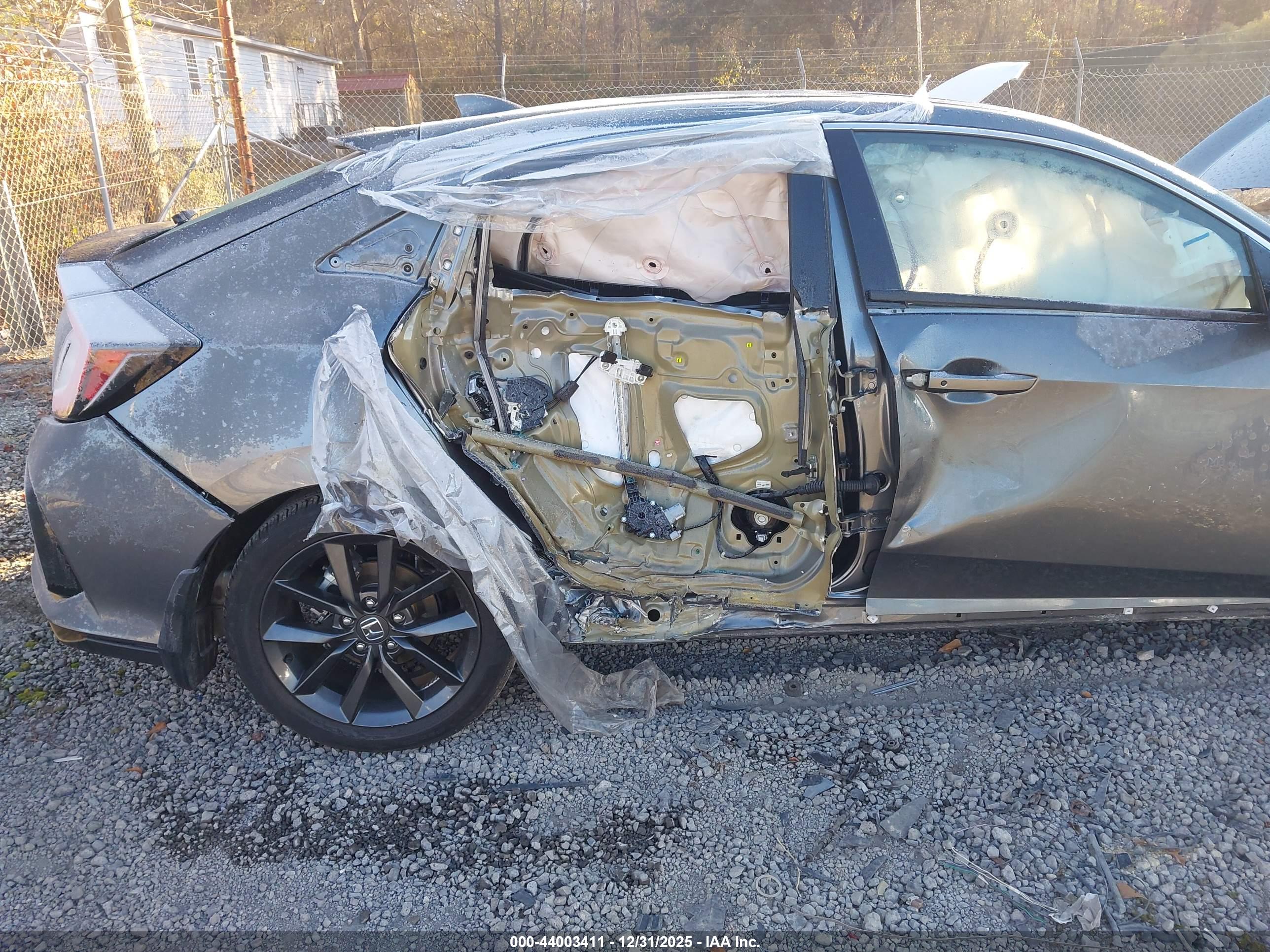 HONDA CIVIC image 6