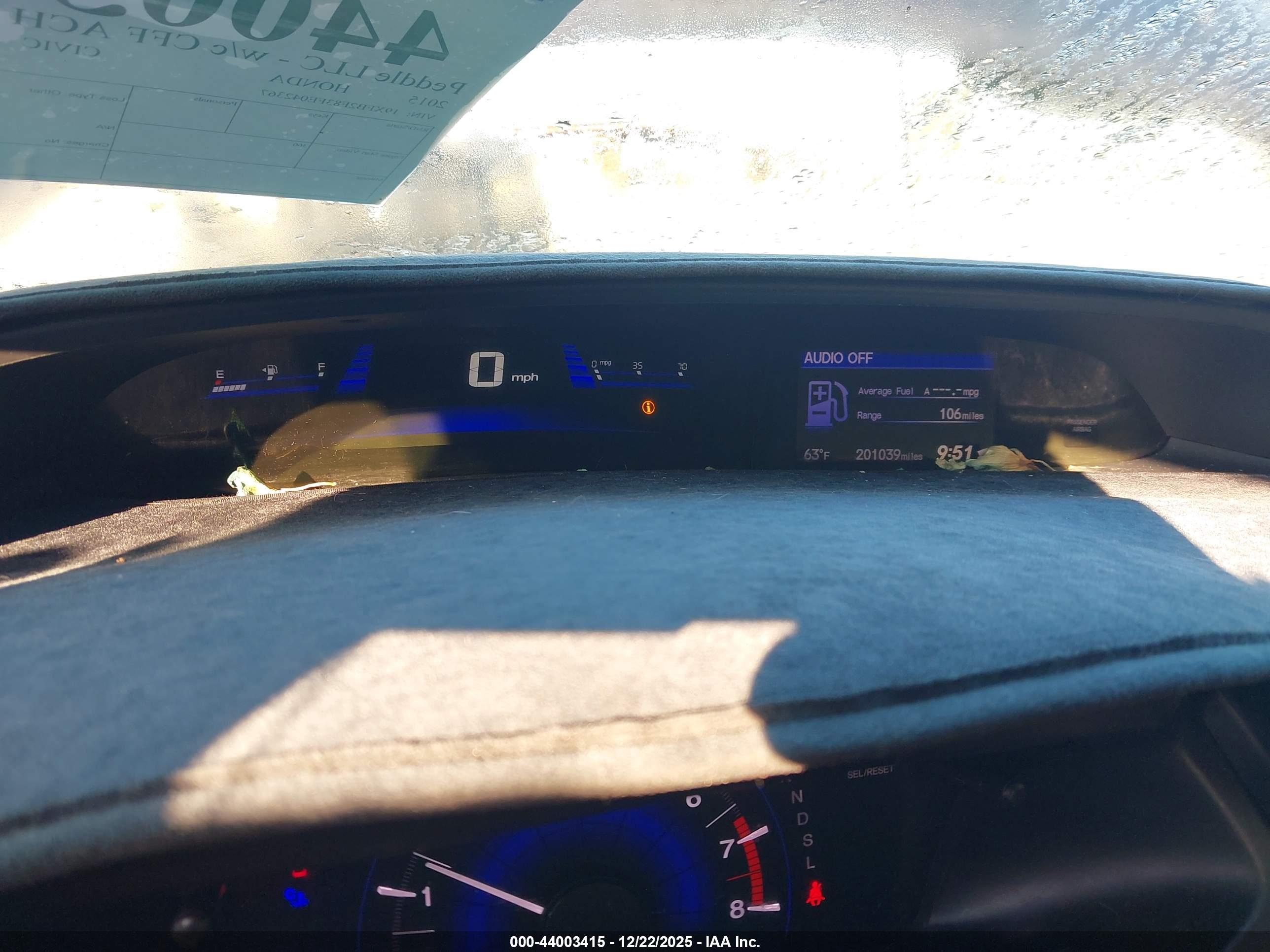 HONDA CIVIC image 7