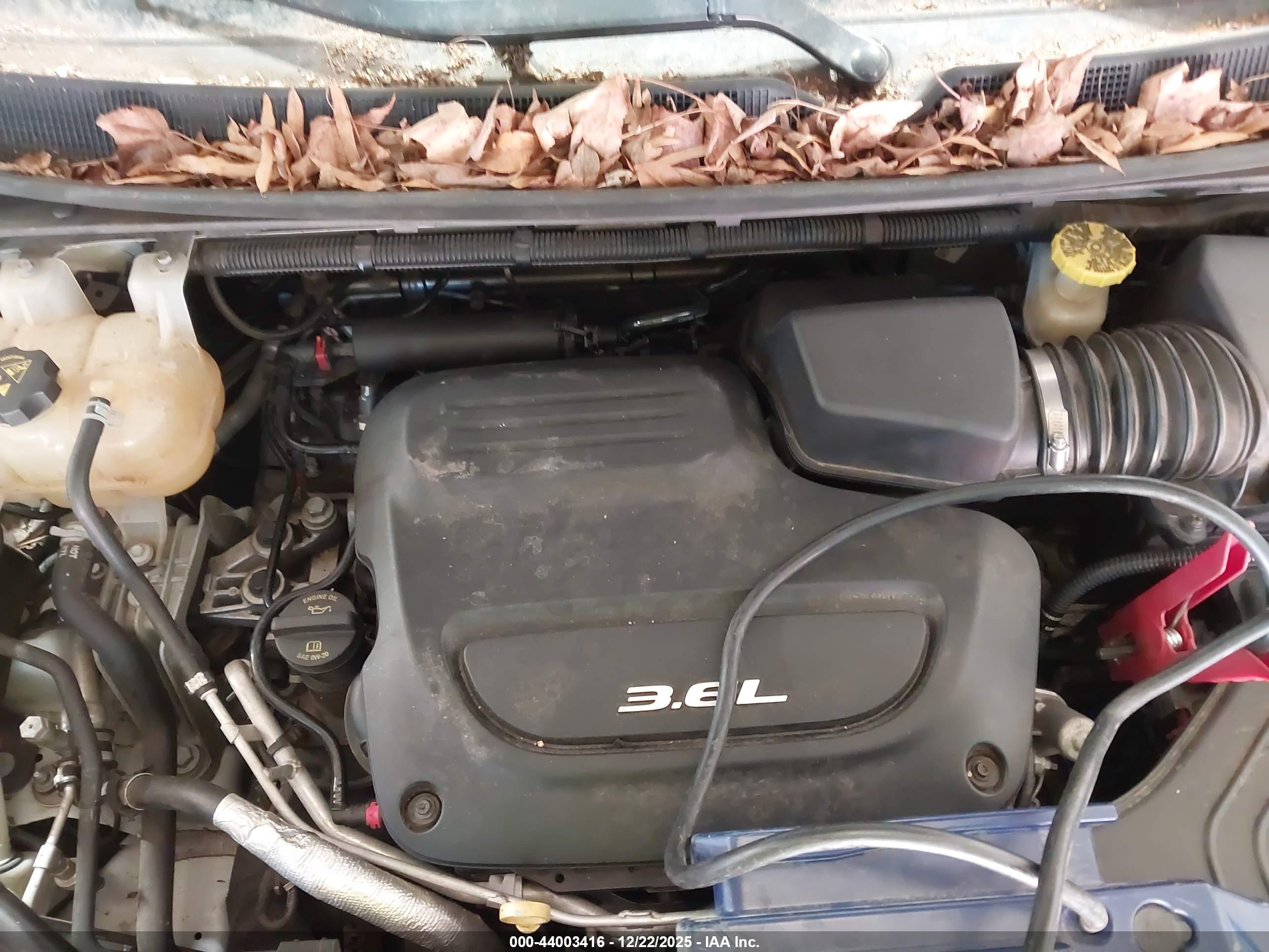 CHRYSLER PACIFICA image 10