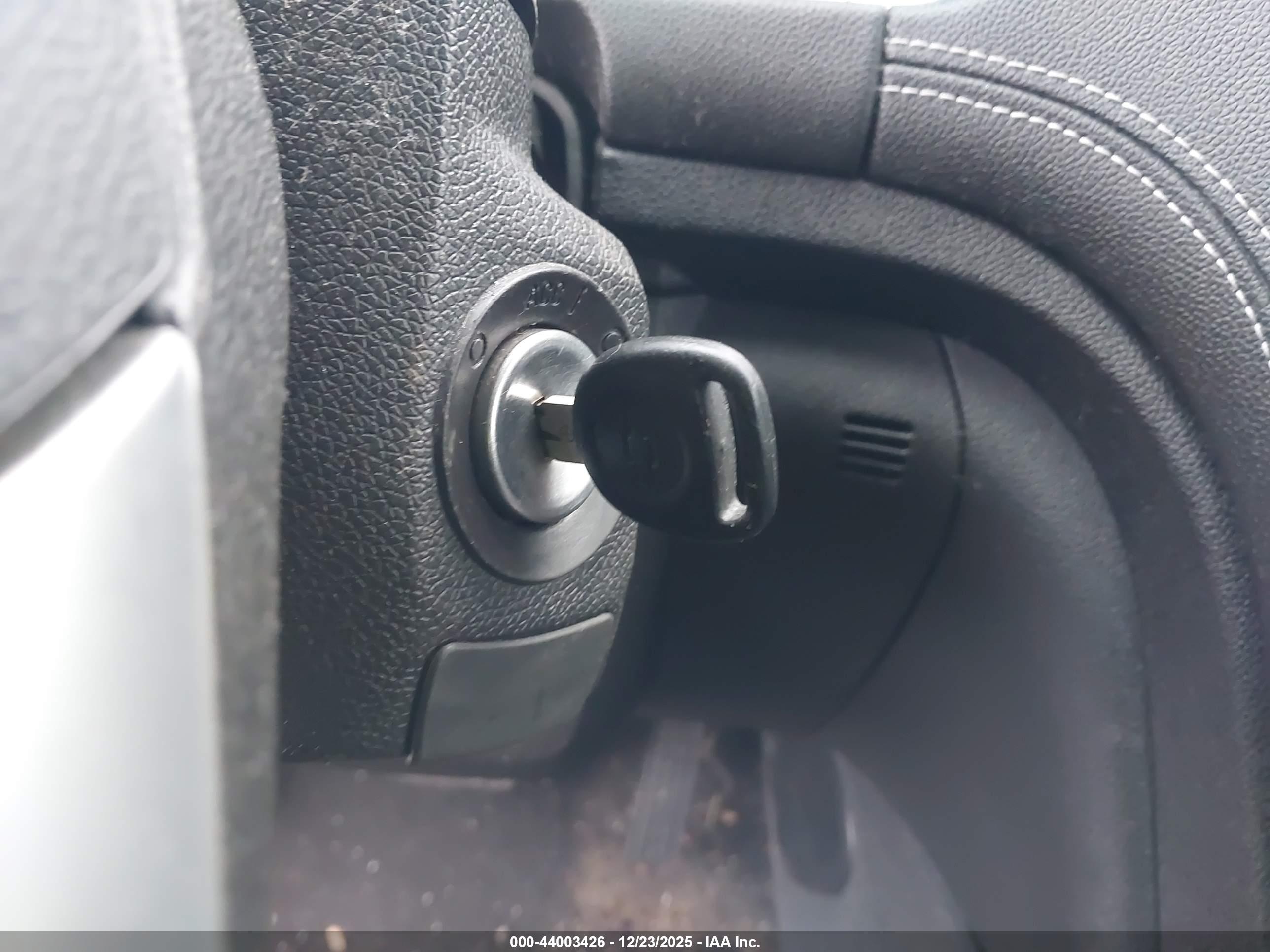 CHEVROLET TRAVERSE image 11