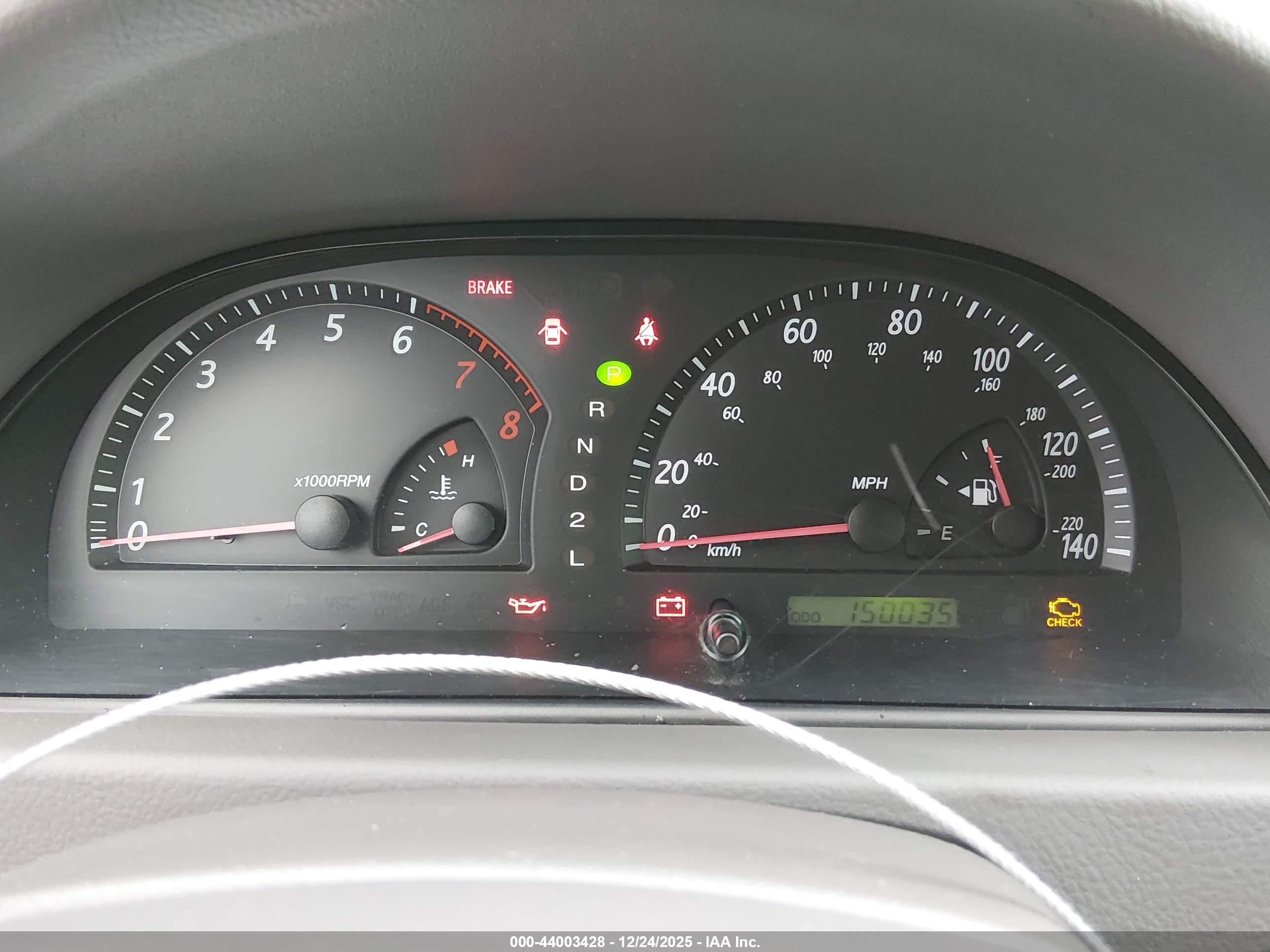 TOYOTA CAMRY image 7