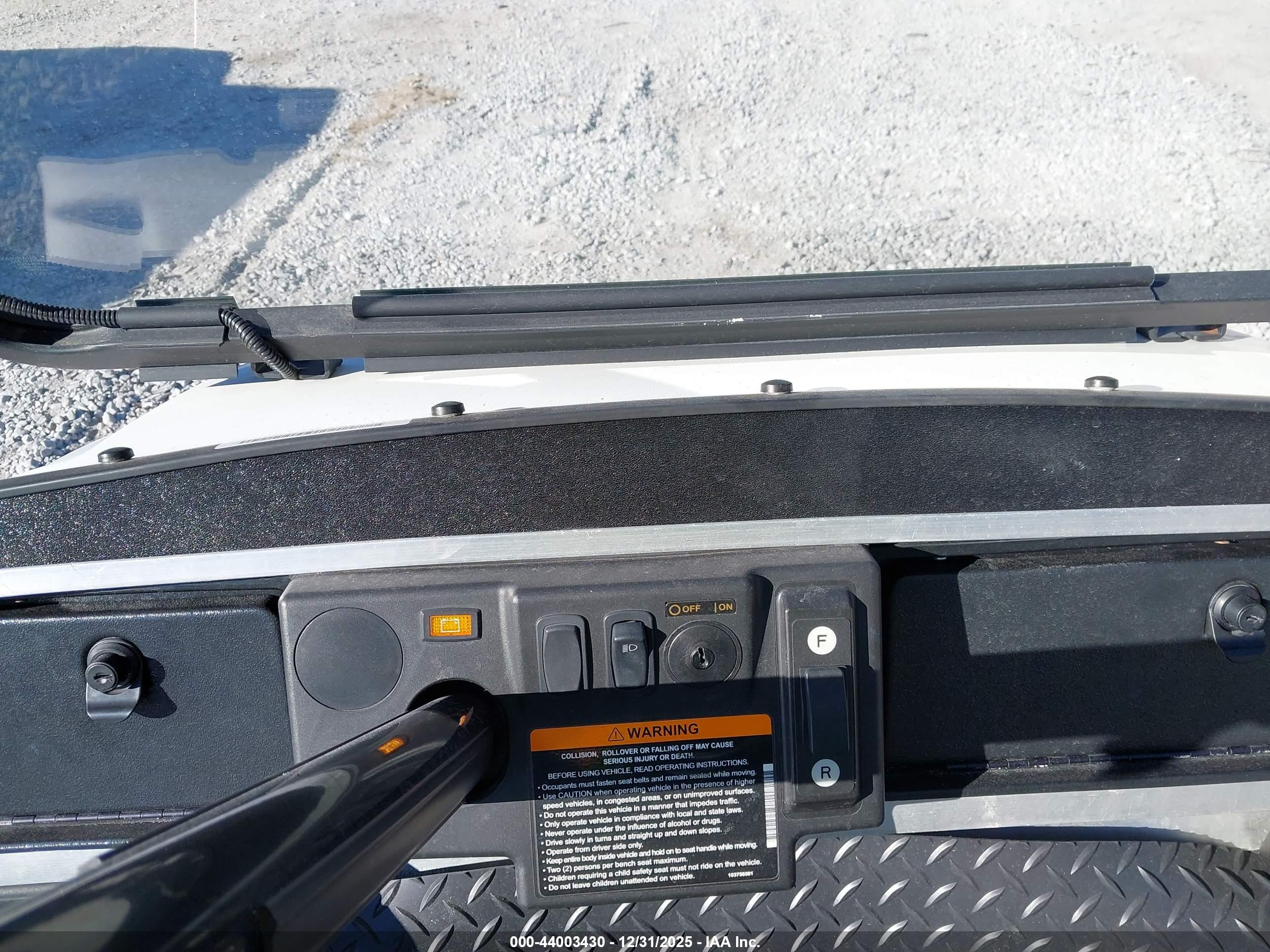 CLUB CAR image 7