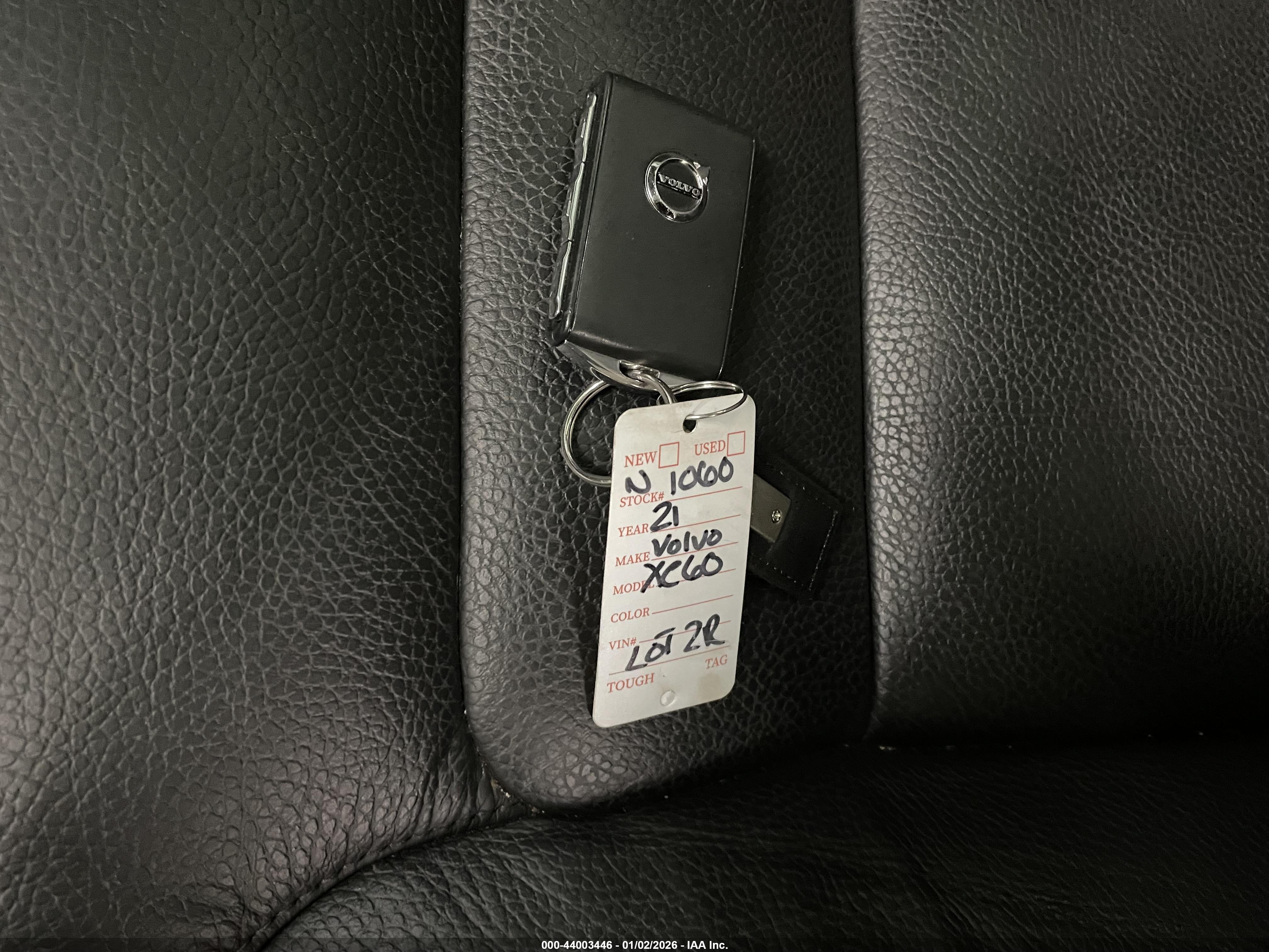 VOLVO XC60 image 11