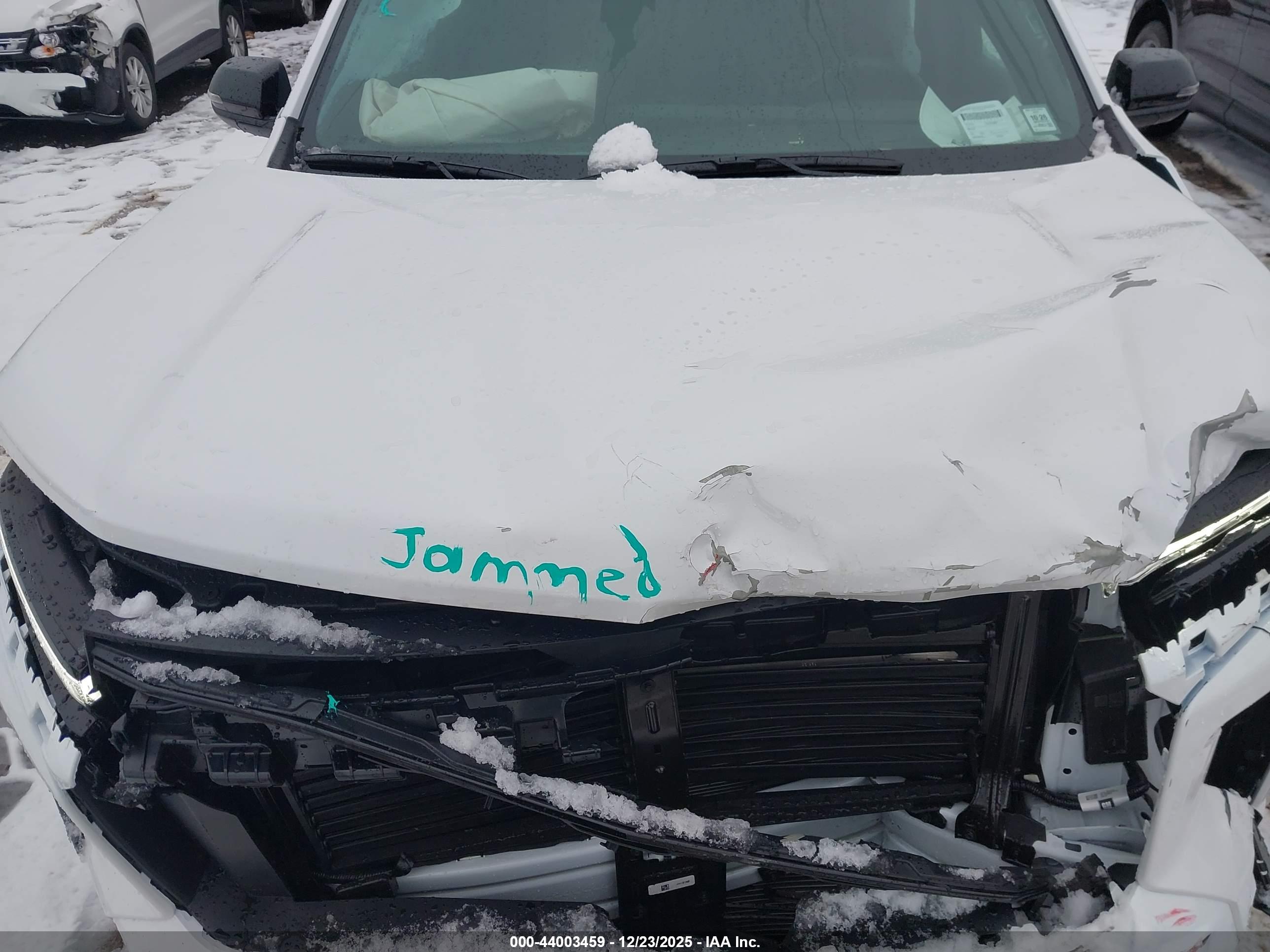 CHEVROLET TRAVERSE image 10