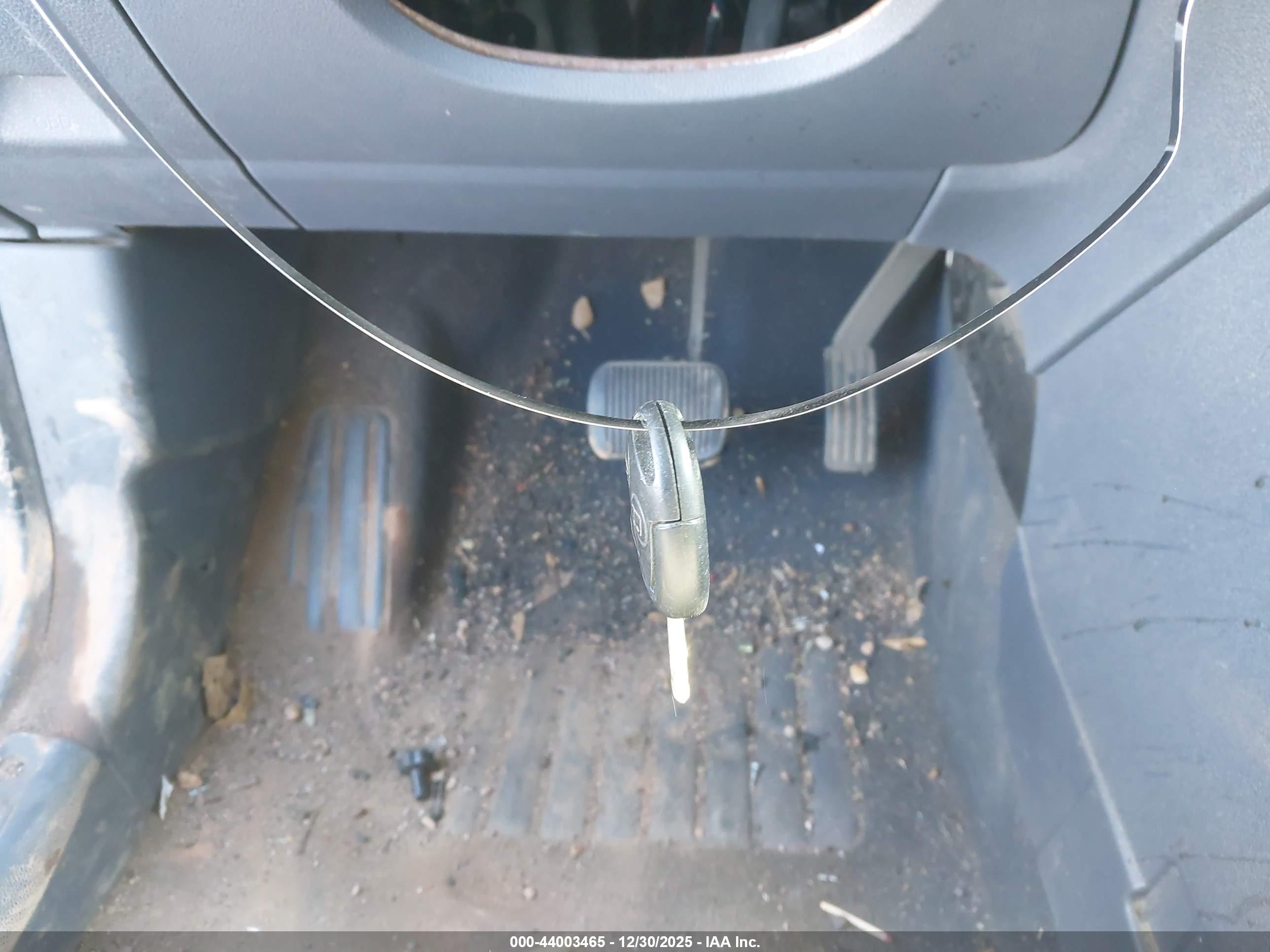 FORD TRANSIT image 11