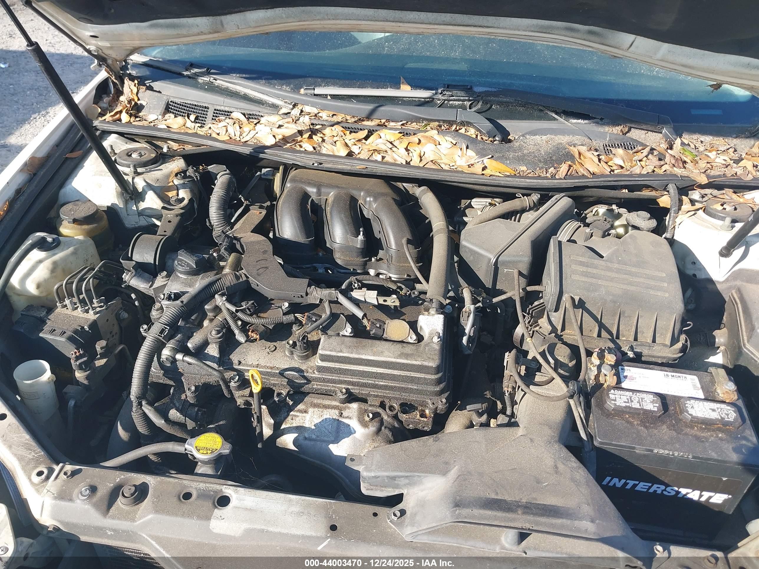 TOYOTA AVALON image 10