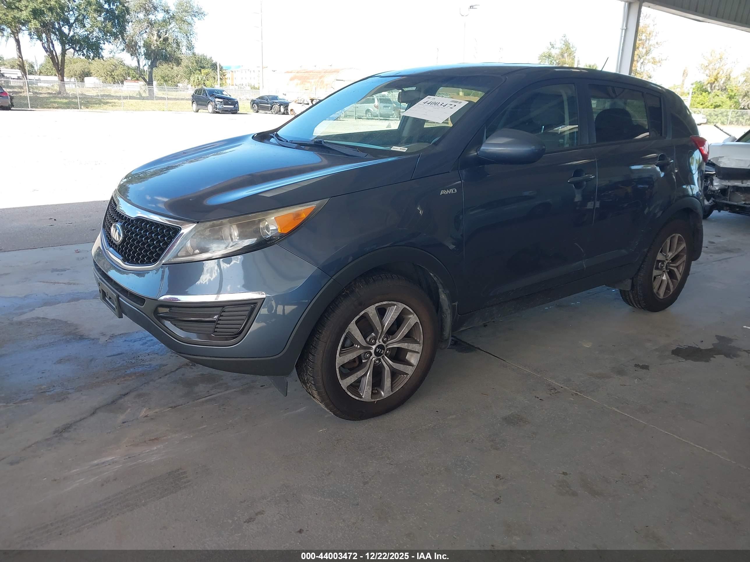 KIA SPORTAGE image 2
