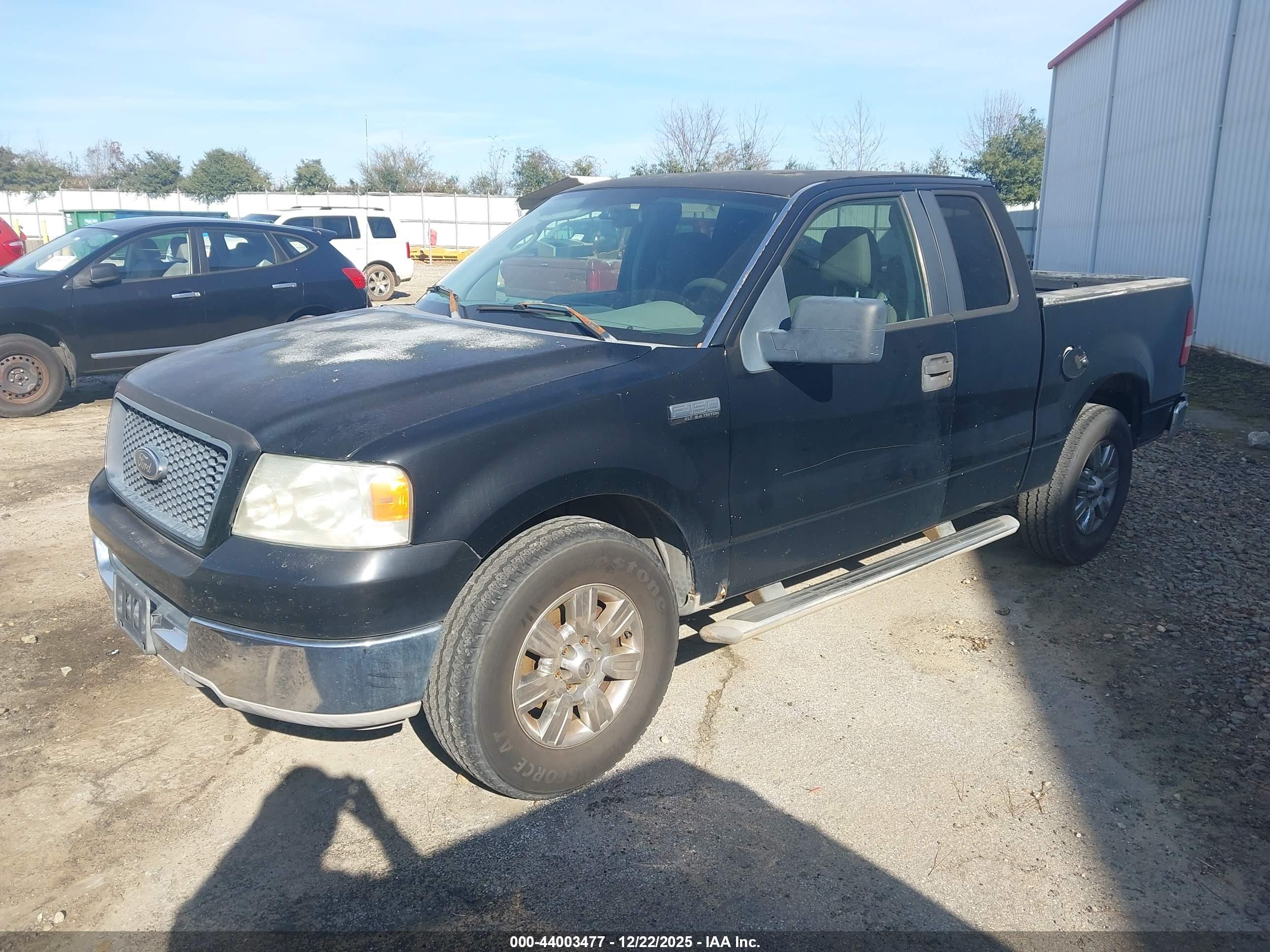 FORD F-150 image 2