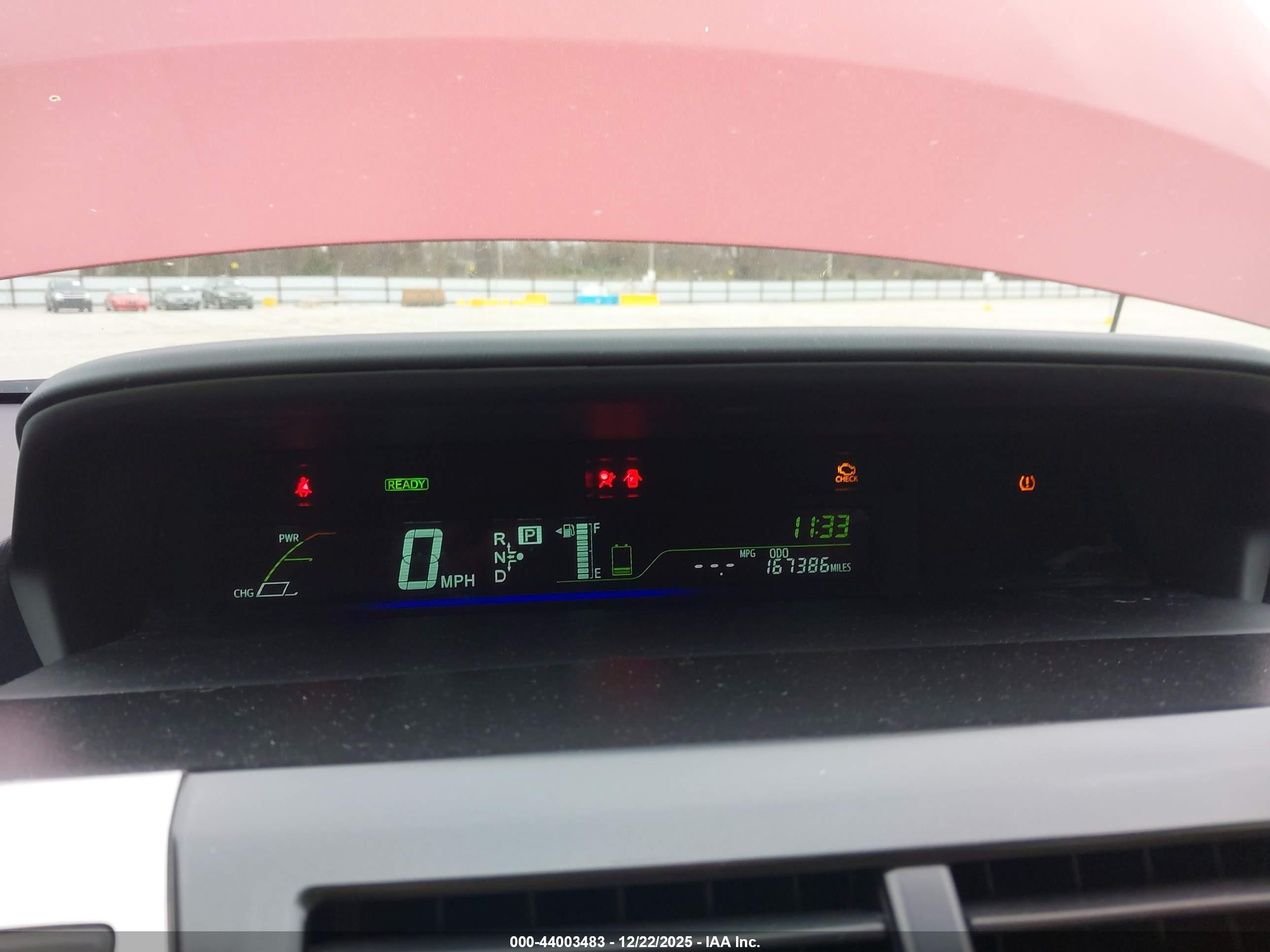 TOYOTA PRIUS image 7