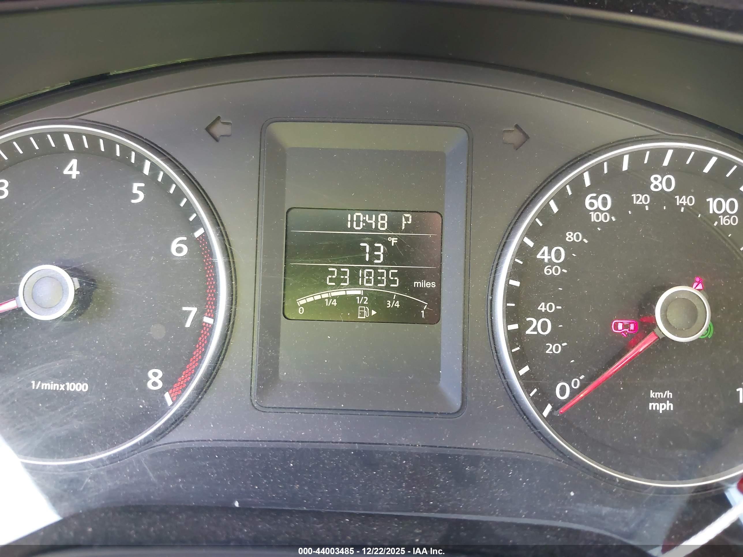 VOLKSWAGEN JETTA image 7