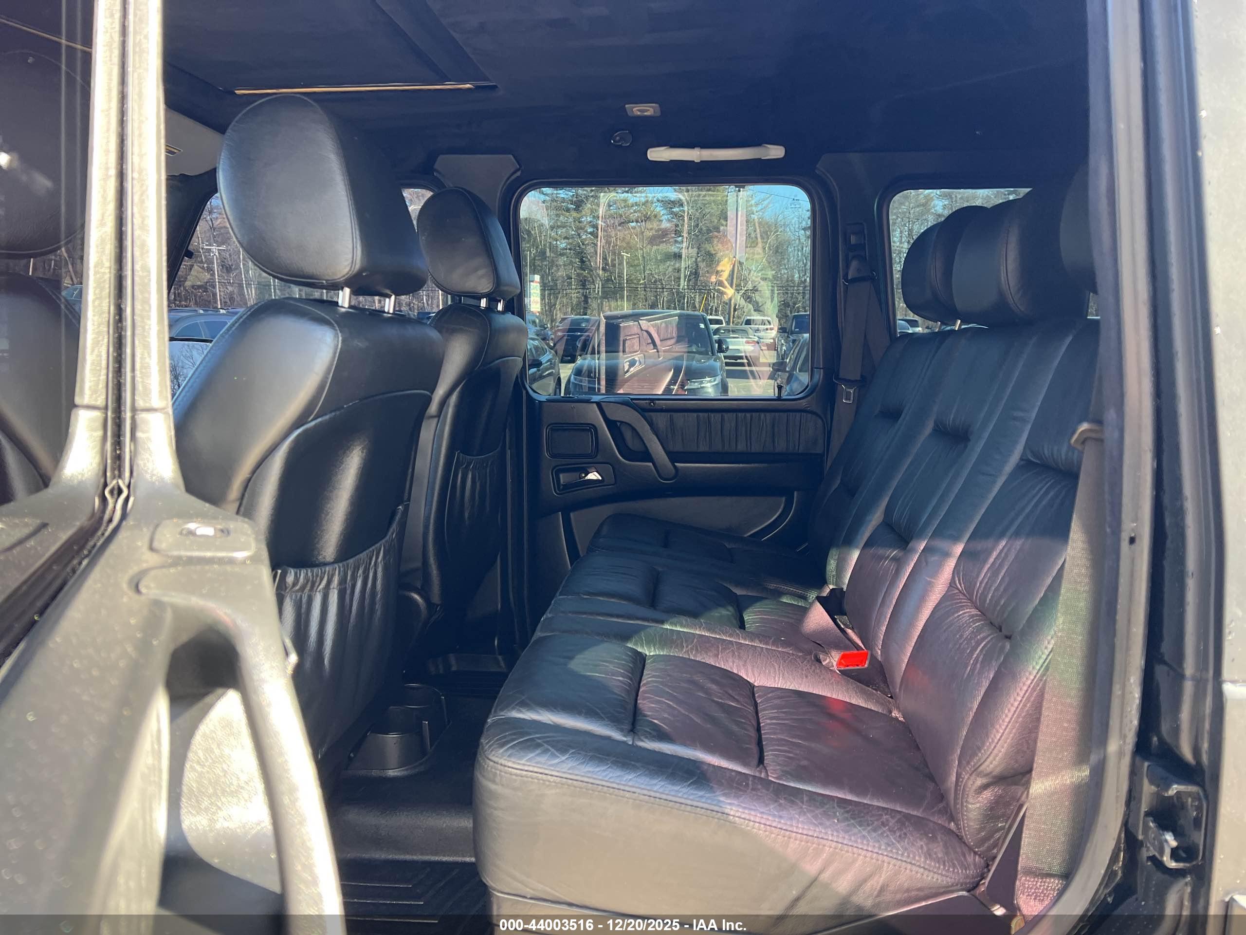 MERCEDES-BENZ G image 8