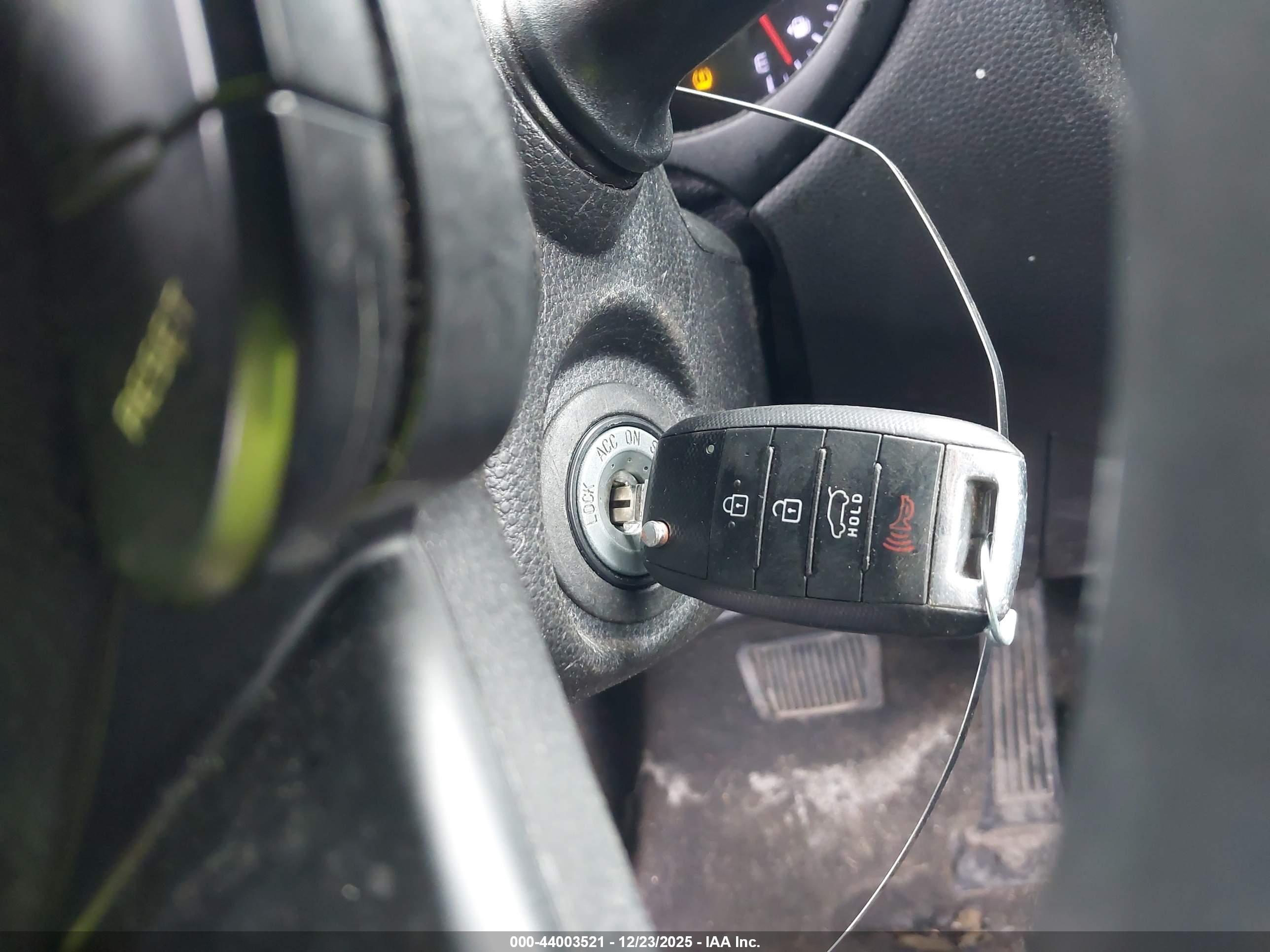 KIA SOUL image 11