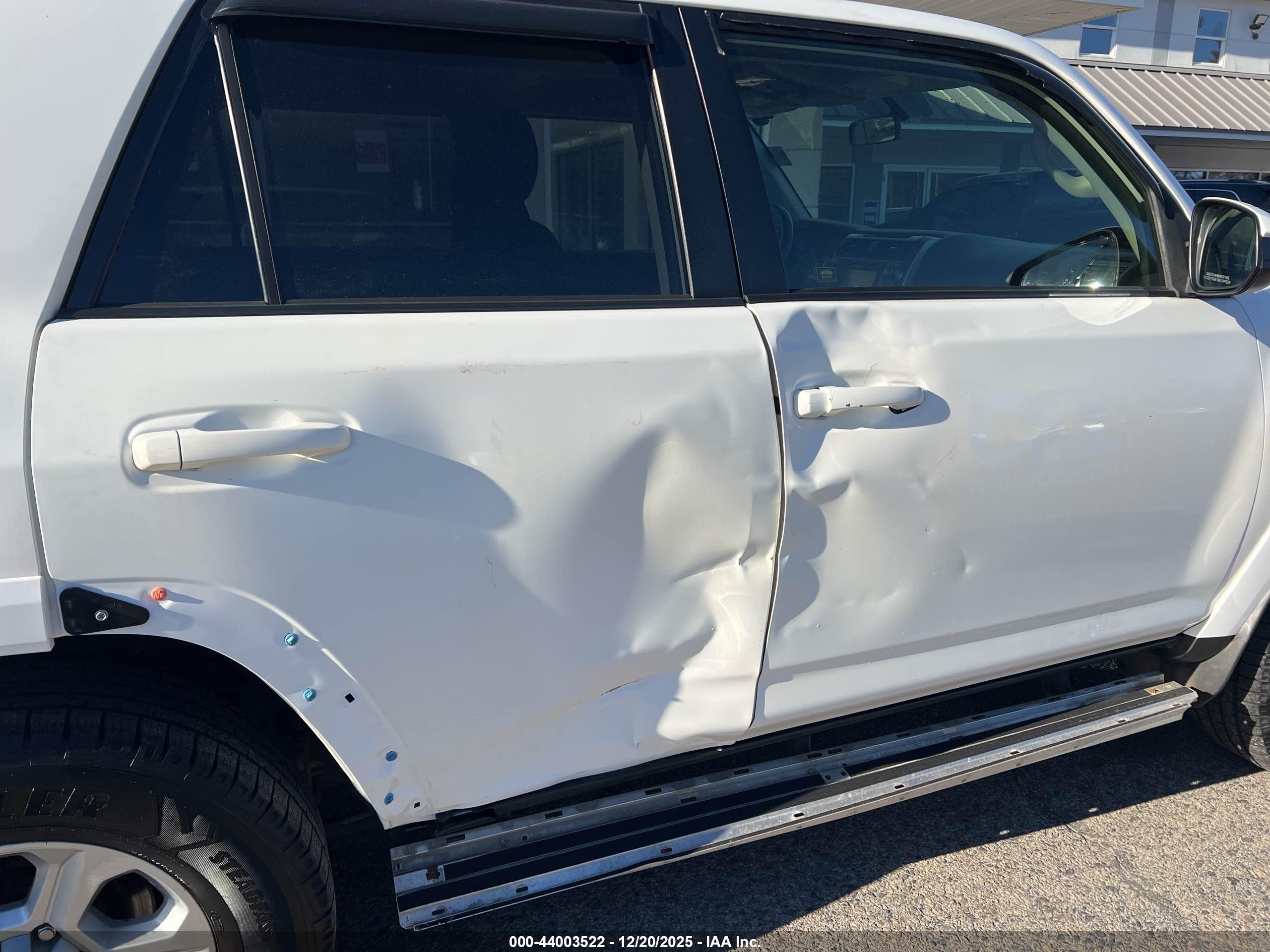 TOYOTA 4RUNNER image 6