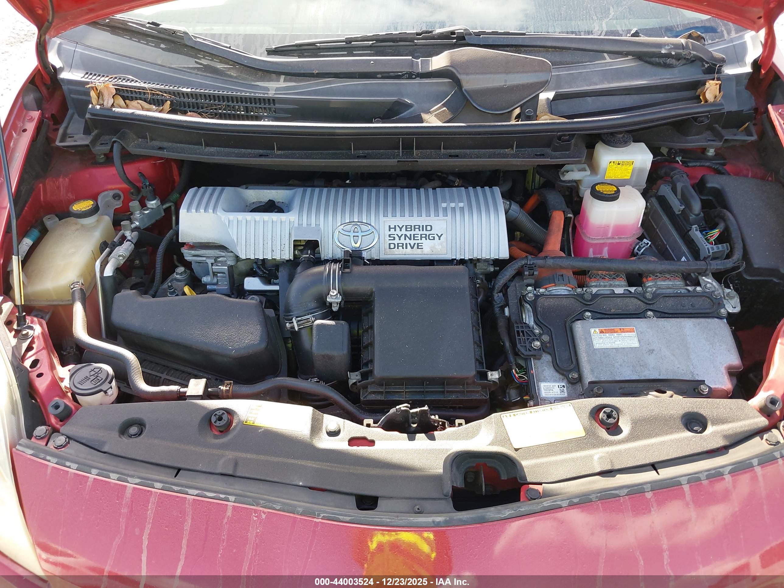 TOYOTA PRIUS image 10