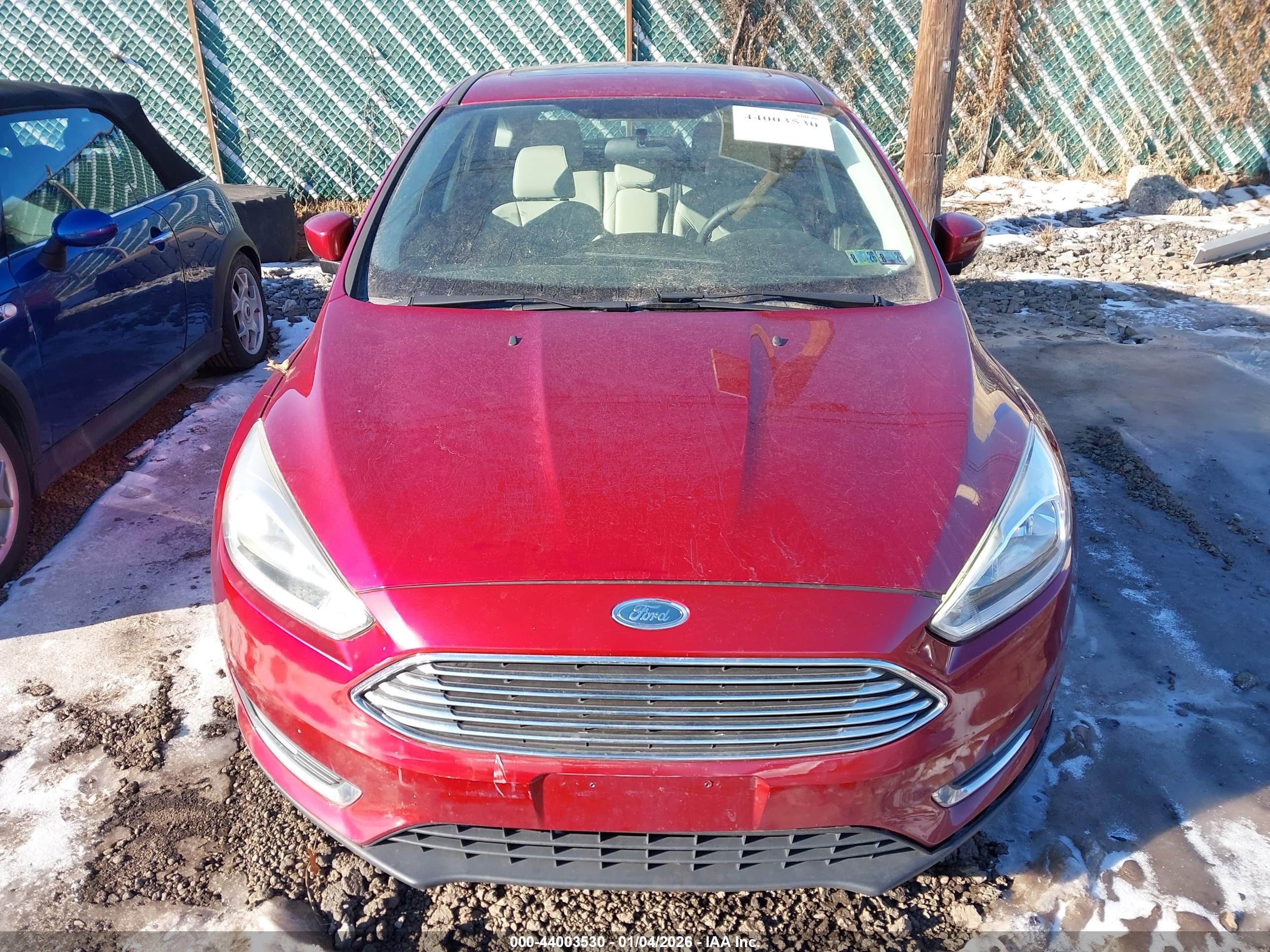 FORD FOCUS image 6