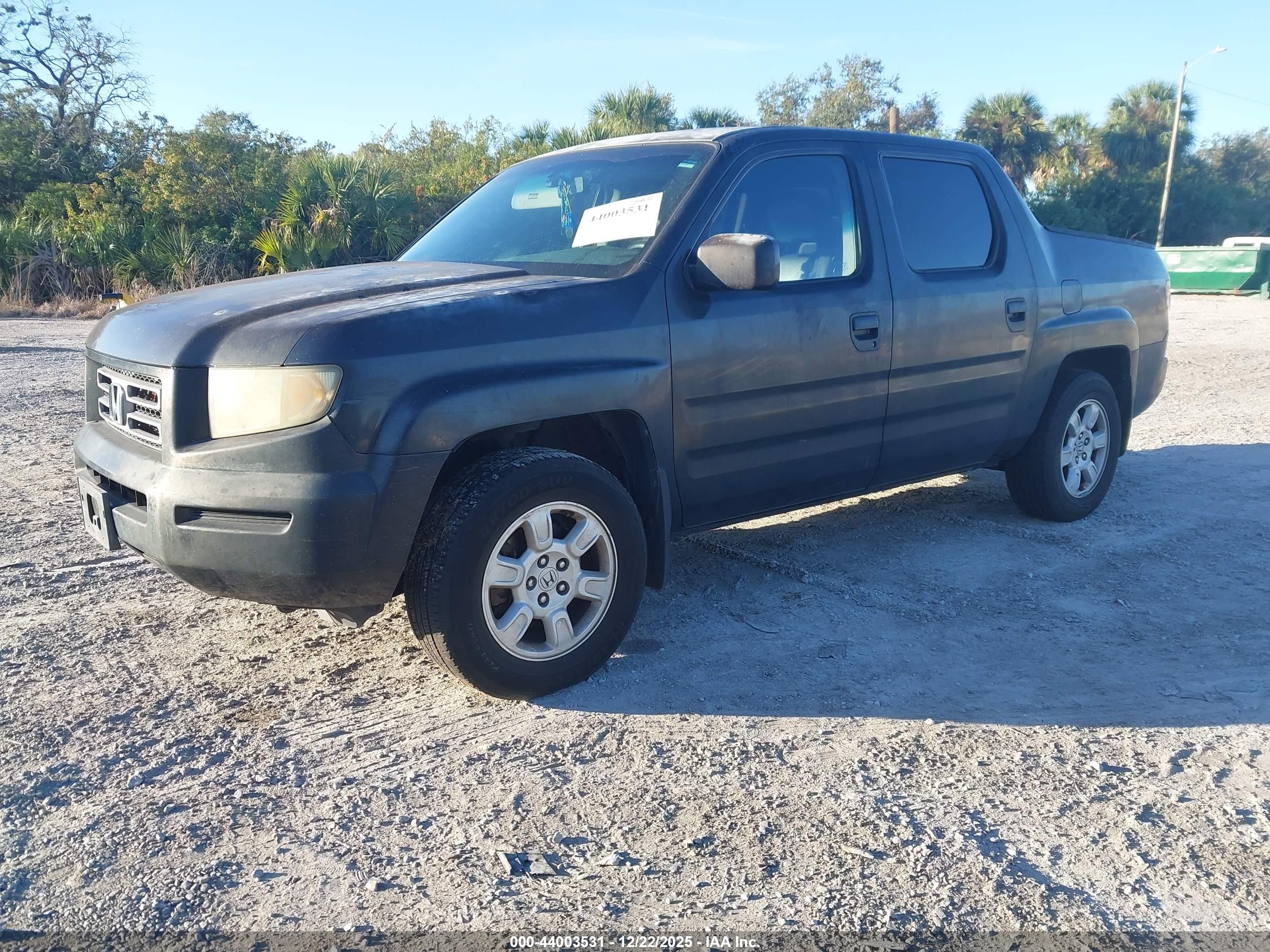 HONDA RIDGELINE image 2