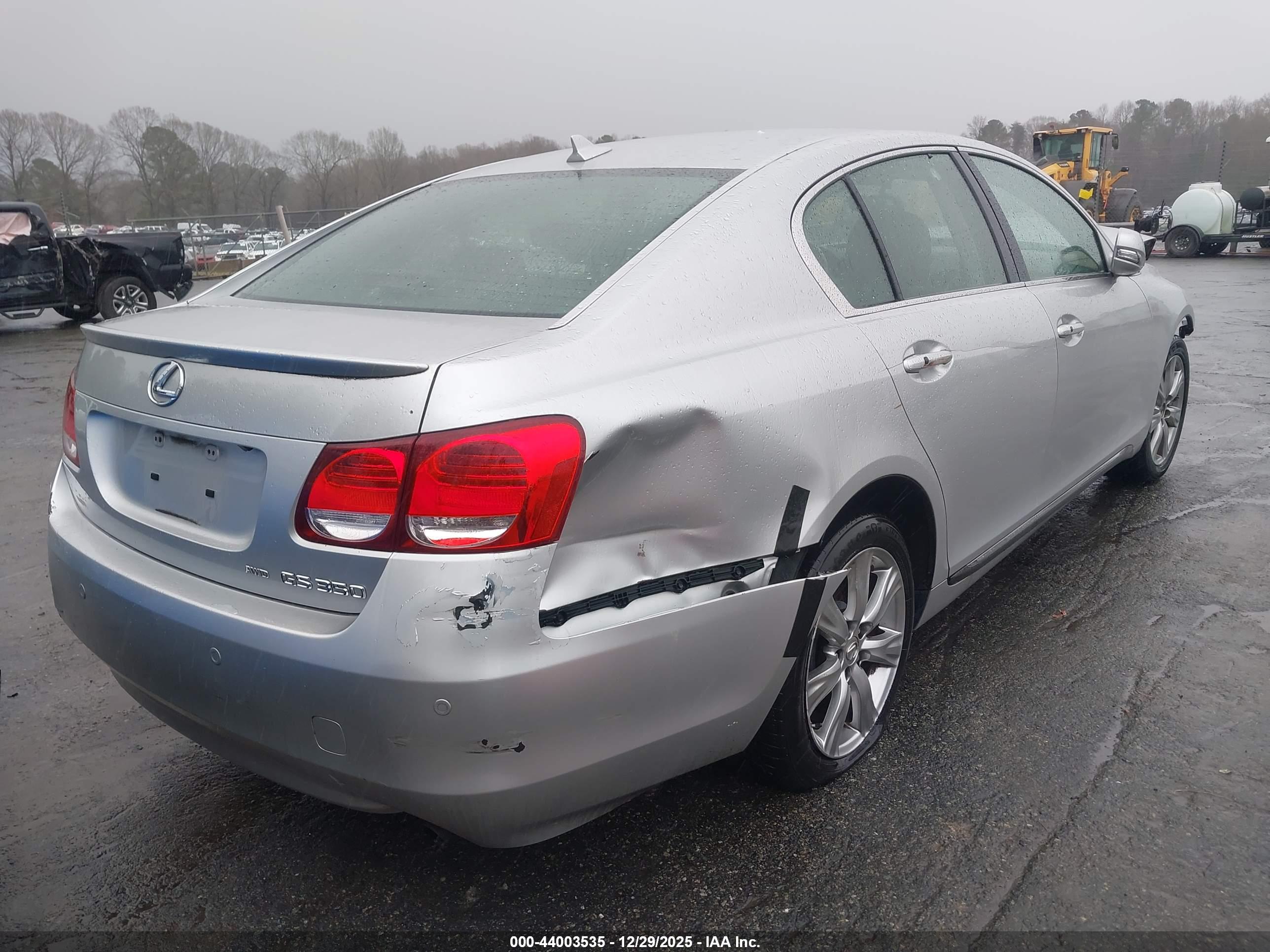 LEXUS GS image 4