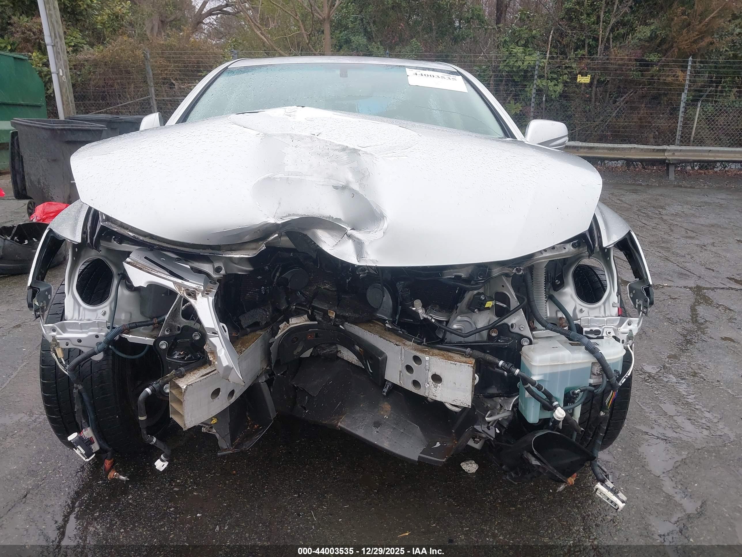 LEXUS GS image 6