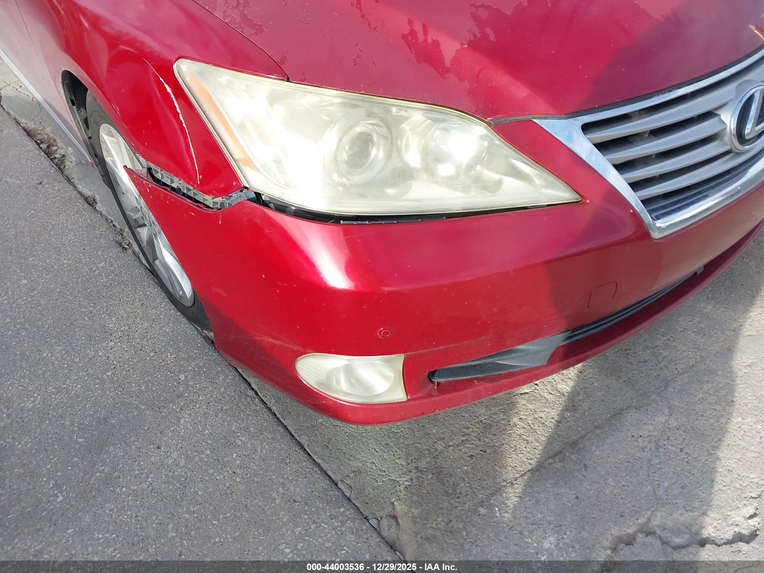 LEXUS ES image 6