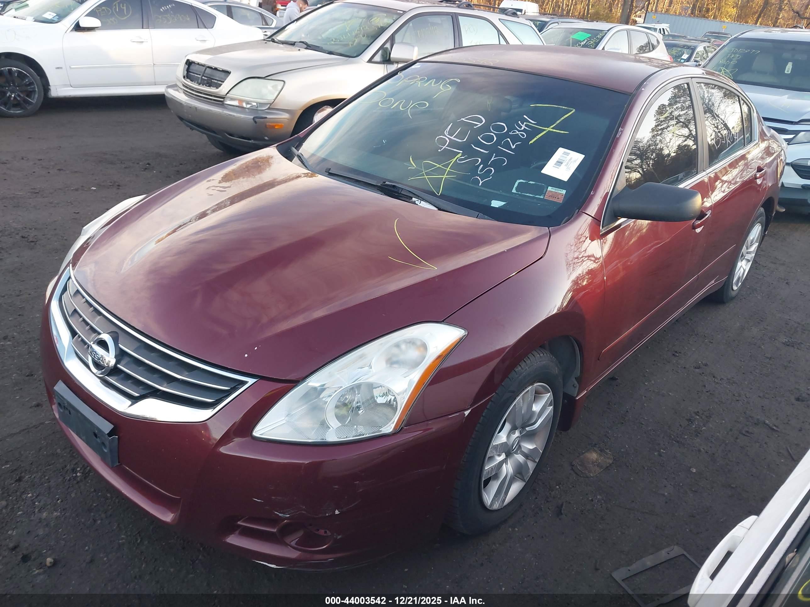 NISSAN ALTIMA image 2