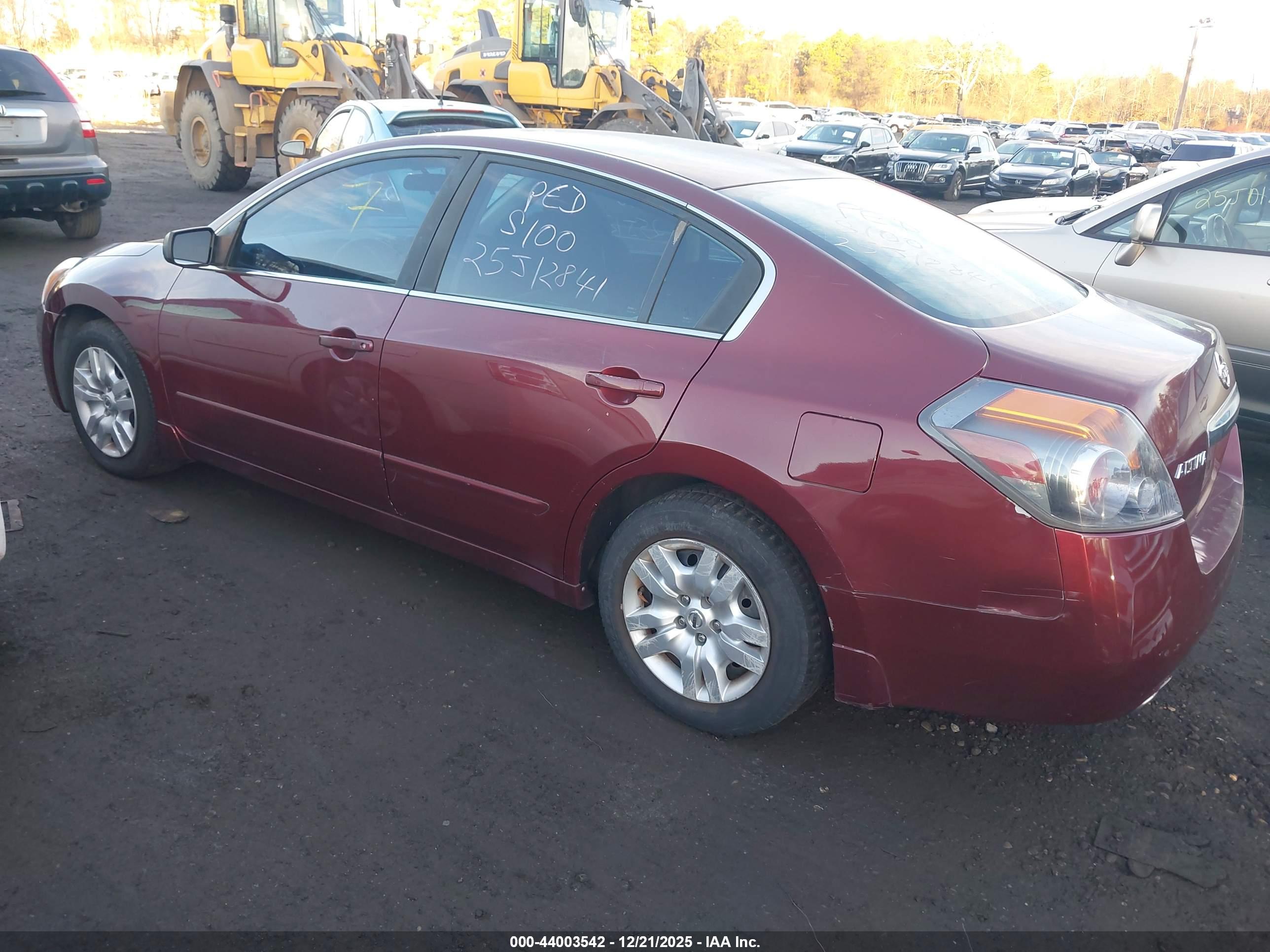 NISSAN ALTIMA image 3