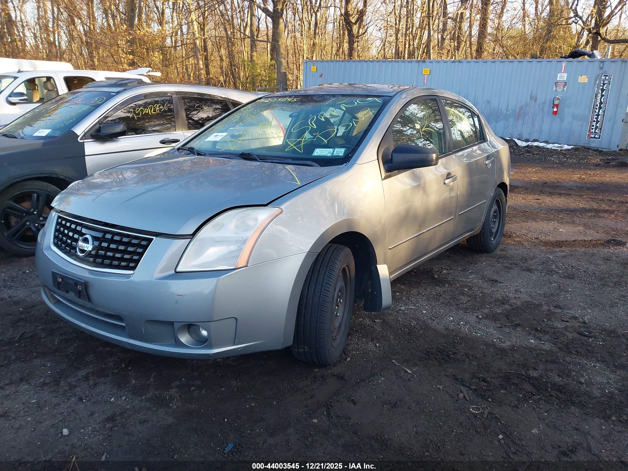 NISSAN SENTRA image 2