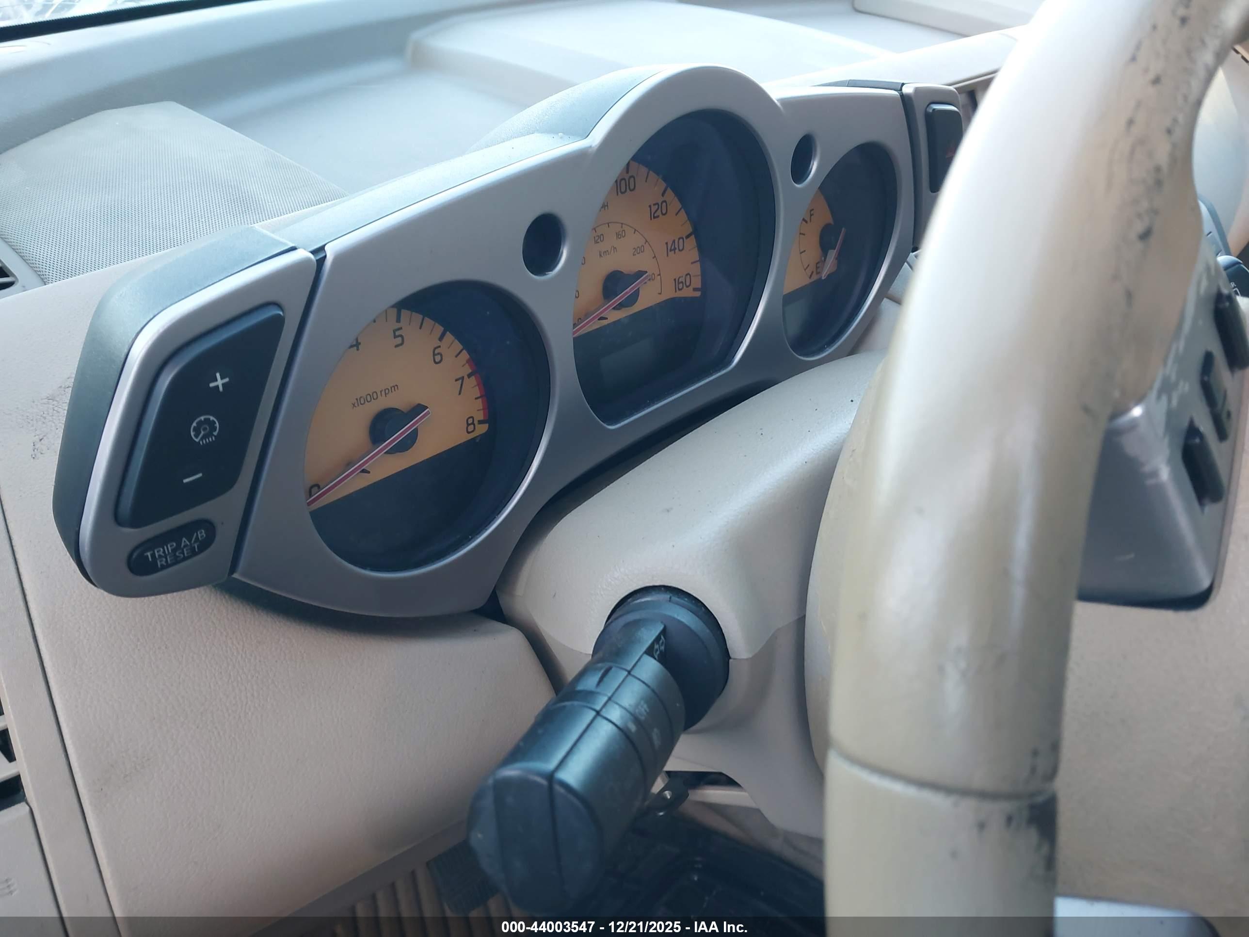 NISSAN MURANO image 7