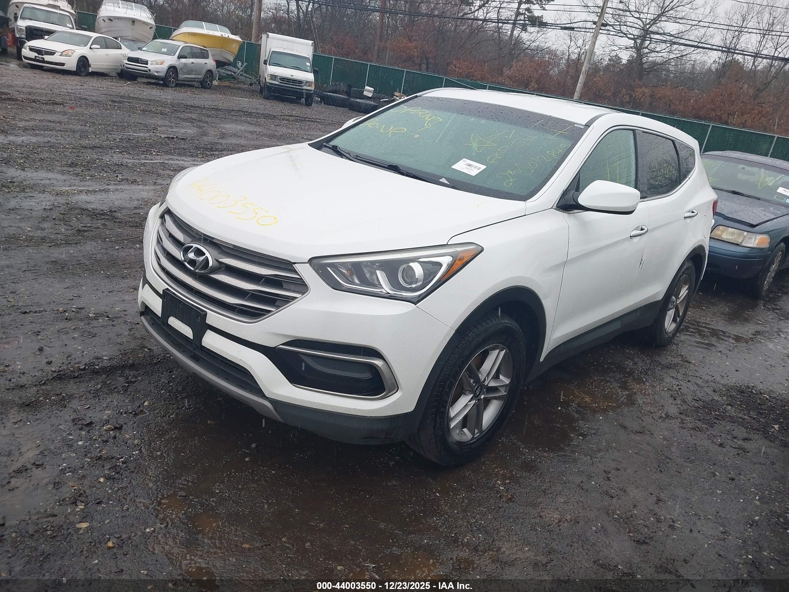 HYUNDAI SANTA image 2