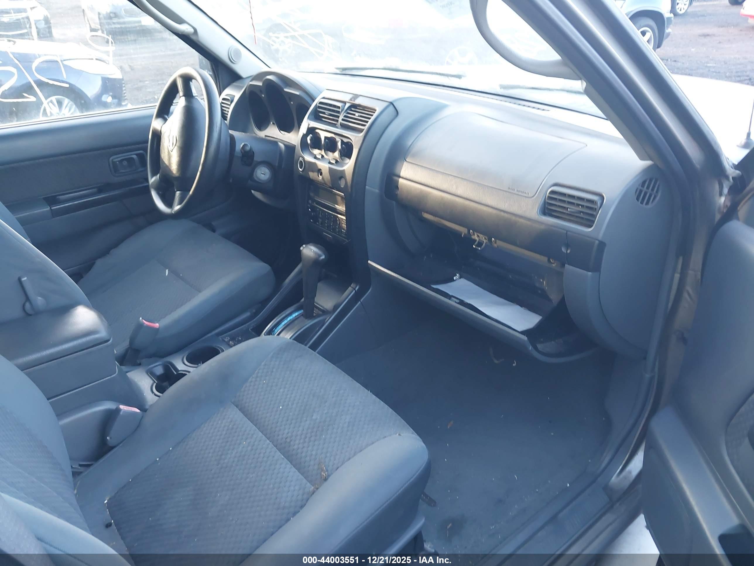 NISSAN XTERRA image 5