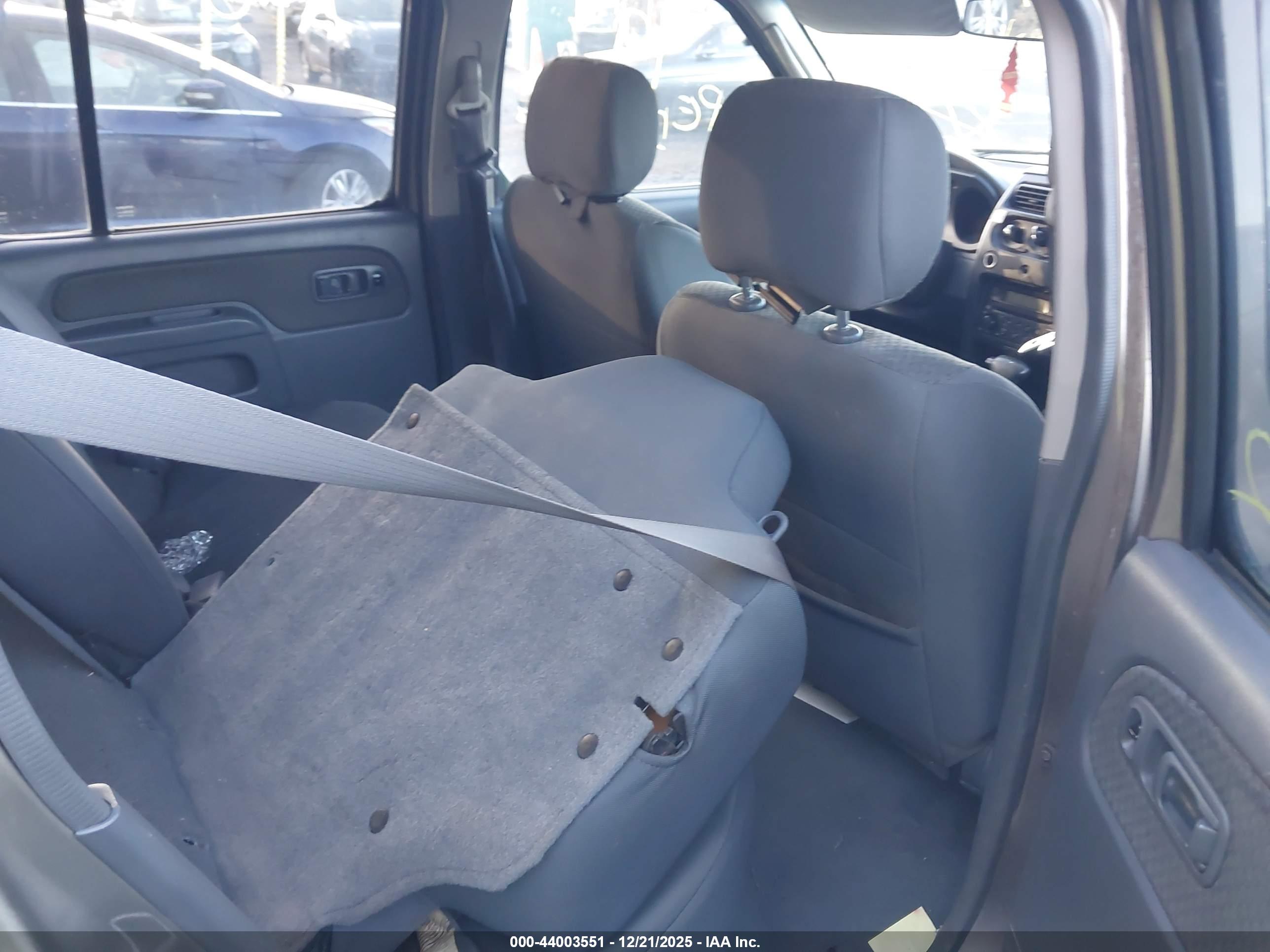 NISSAN XTERRA image 8