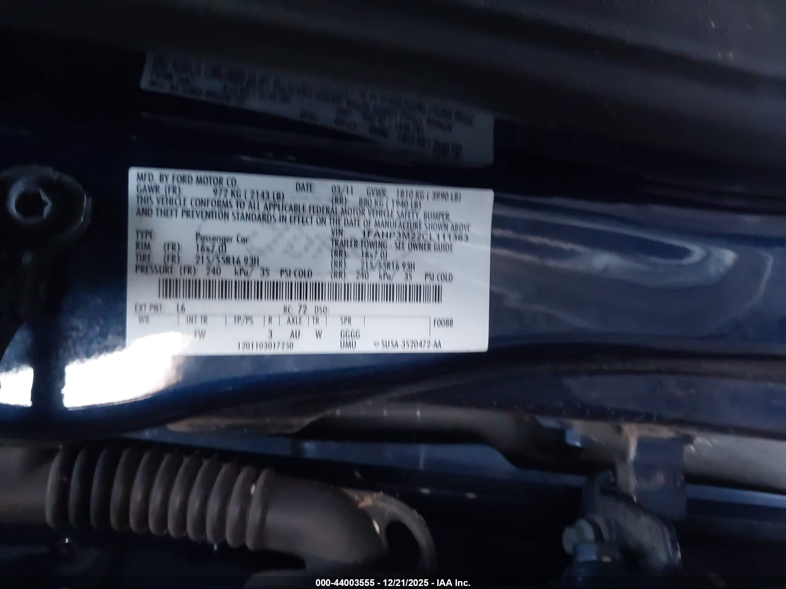 FORD FOCUS image 9