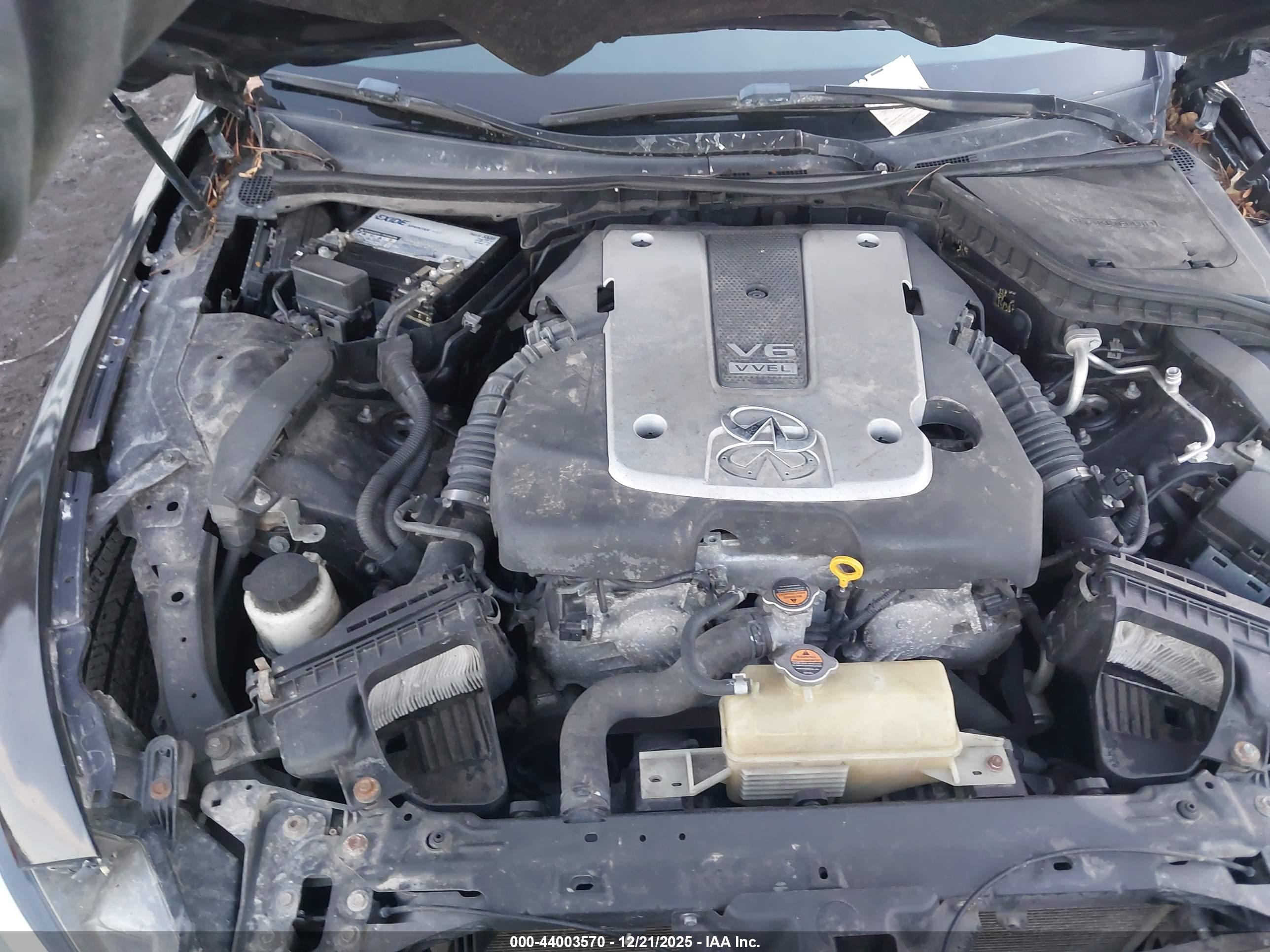INFINITI Q50 image 10