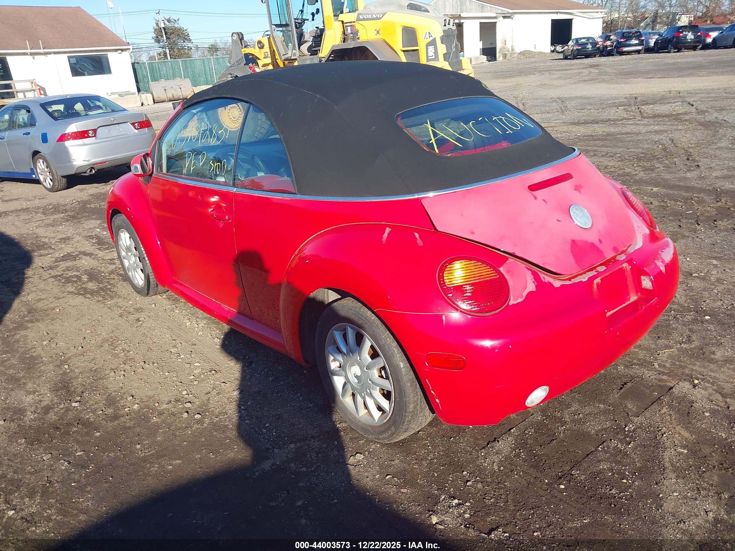 VOLKSWAGEN NEW image 3