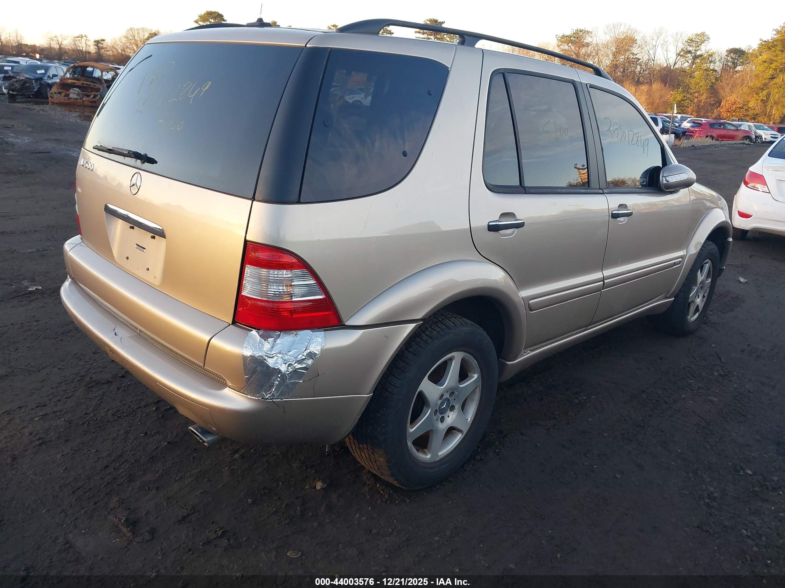 MERCEDES-BENZ ML image 4