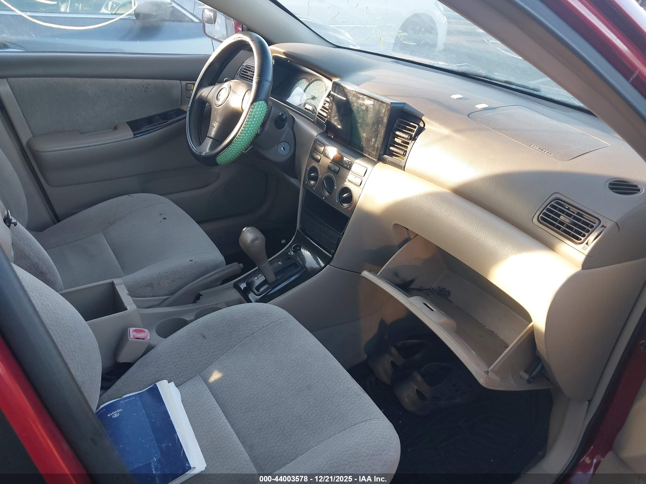 TOYOTA COROLLA image 5