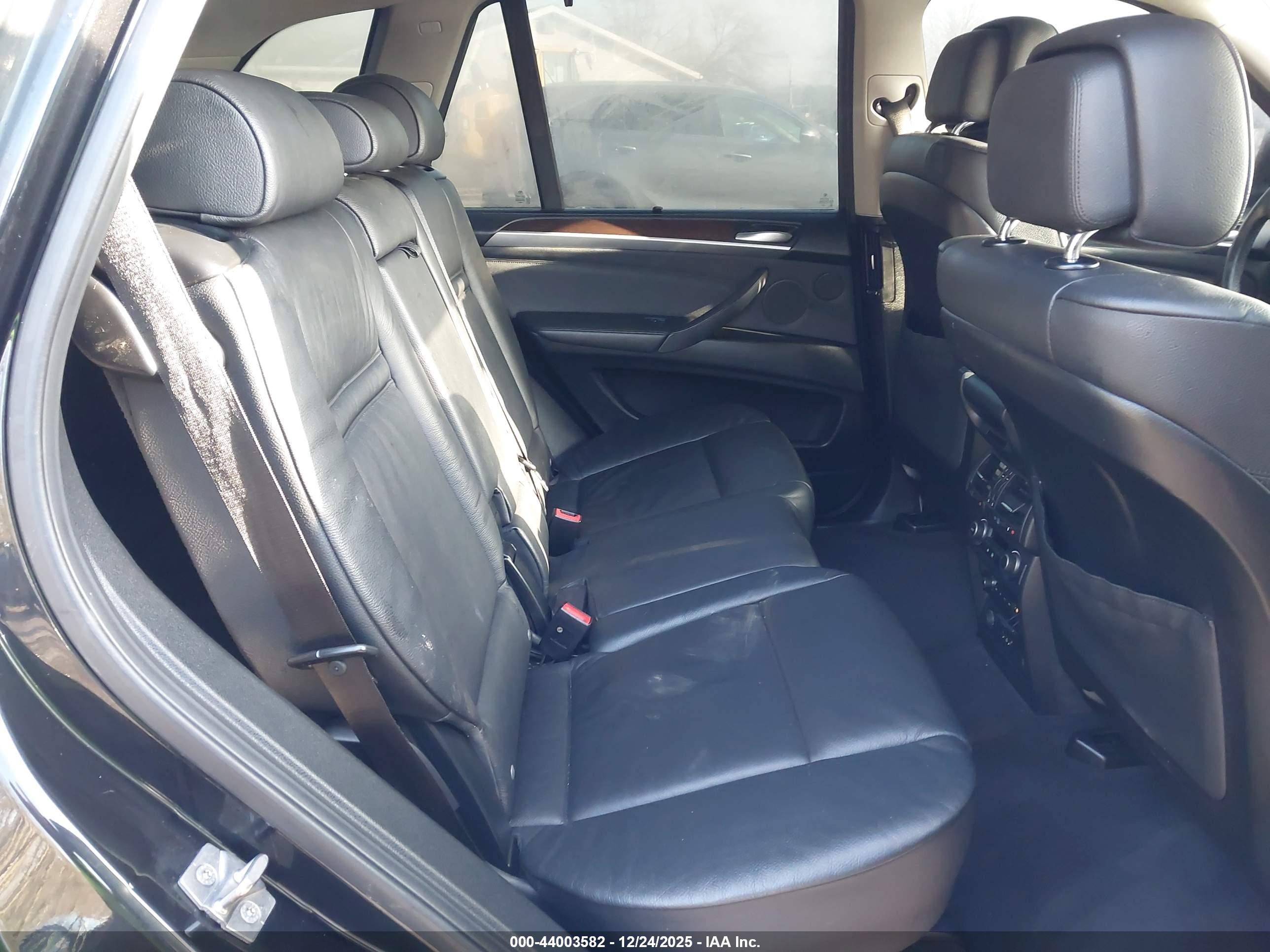 BMW X5 image 8